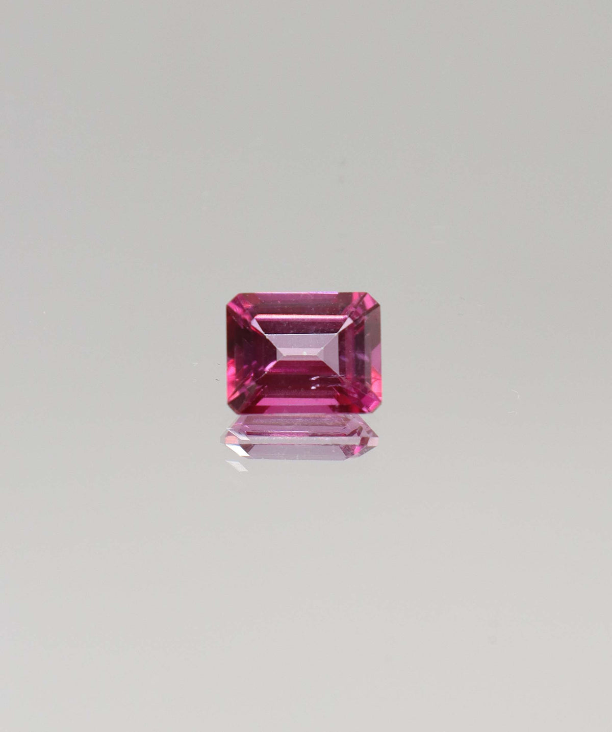 Pink topaz (price per 1 stone) DXBCS4213