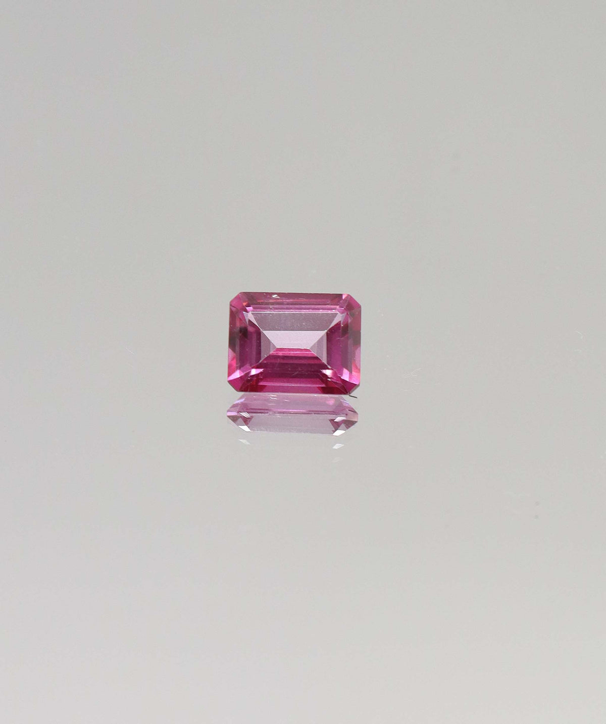 Pink topaz (price per 1 stone) DXBCS4249