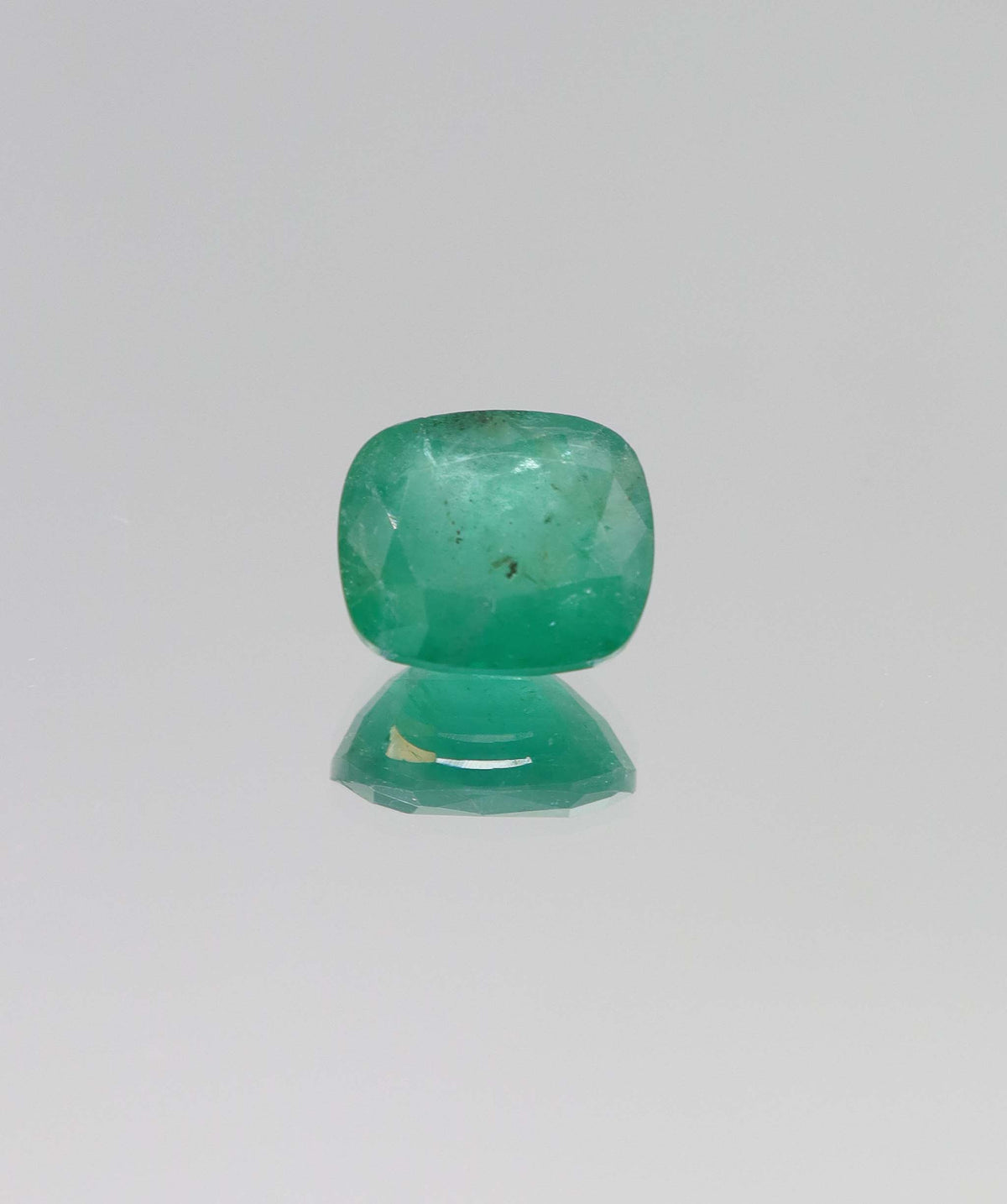 4.8ct Cushion Natural Zambian Emerald DXBCS6380