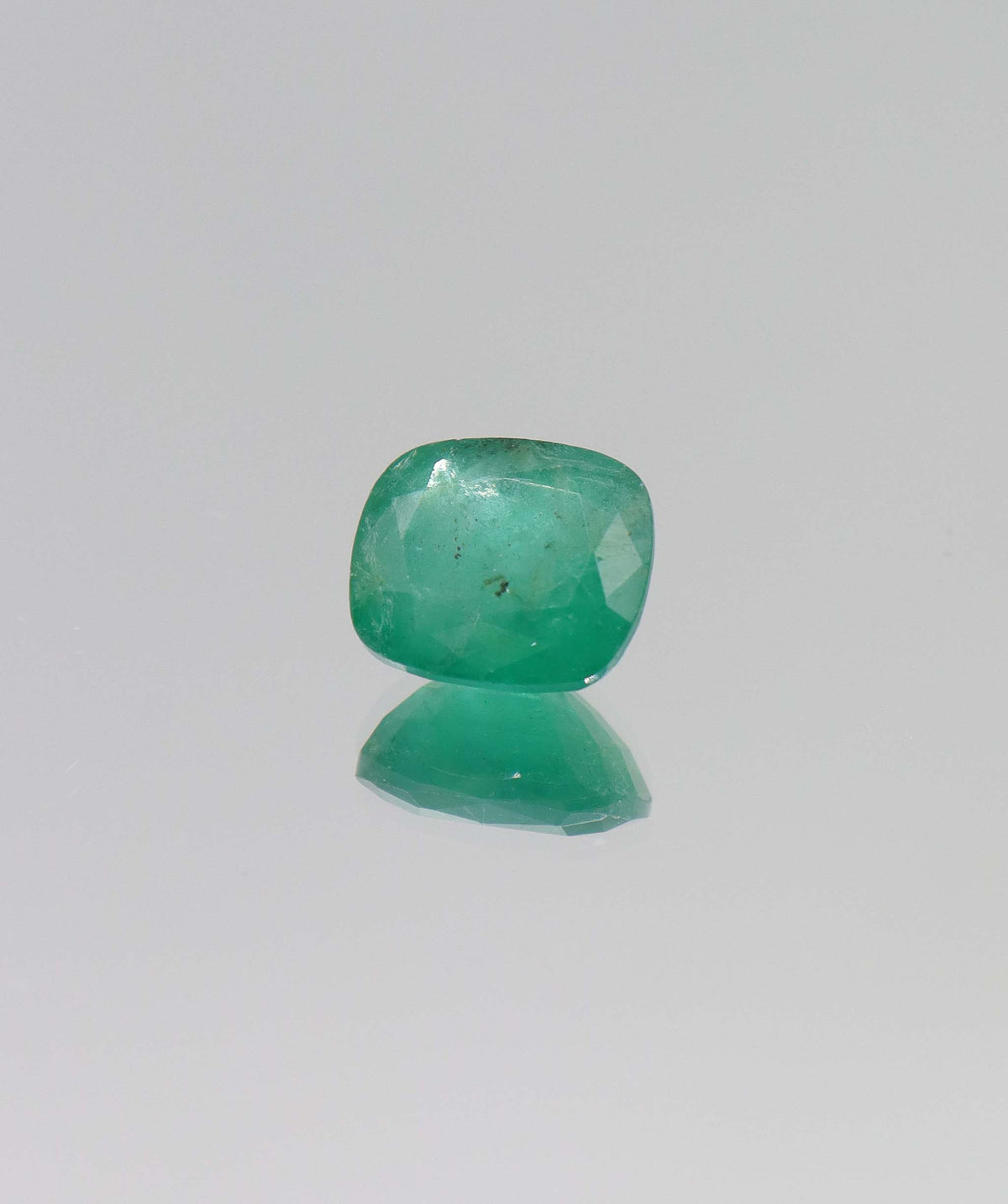 4.8ct Cushion Natural Zambian Emerald DXBCS6380