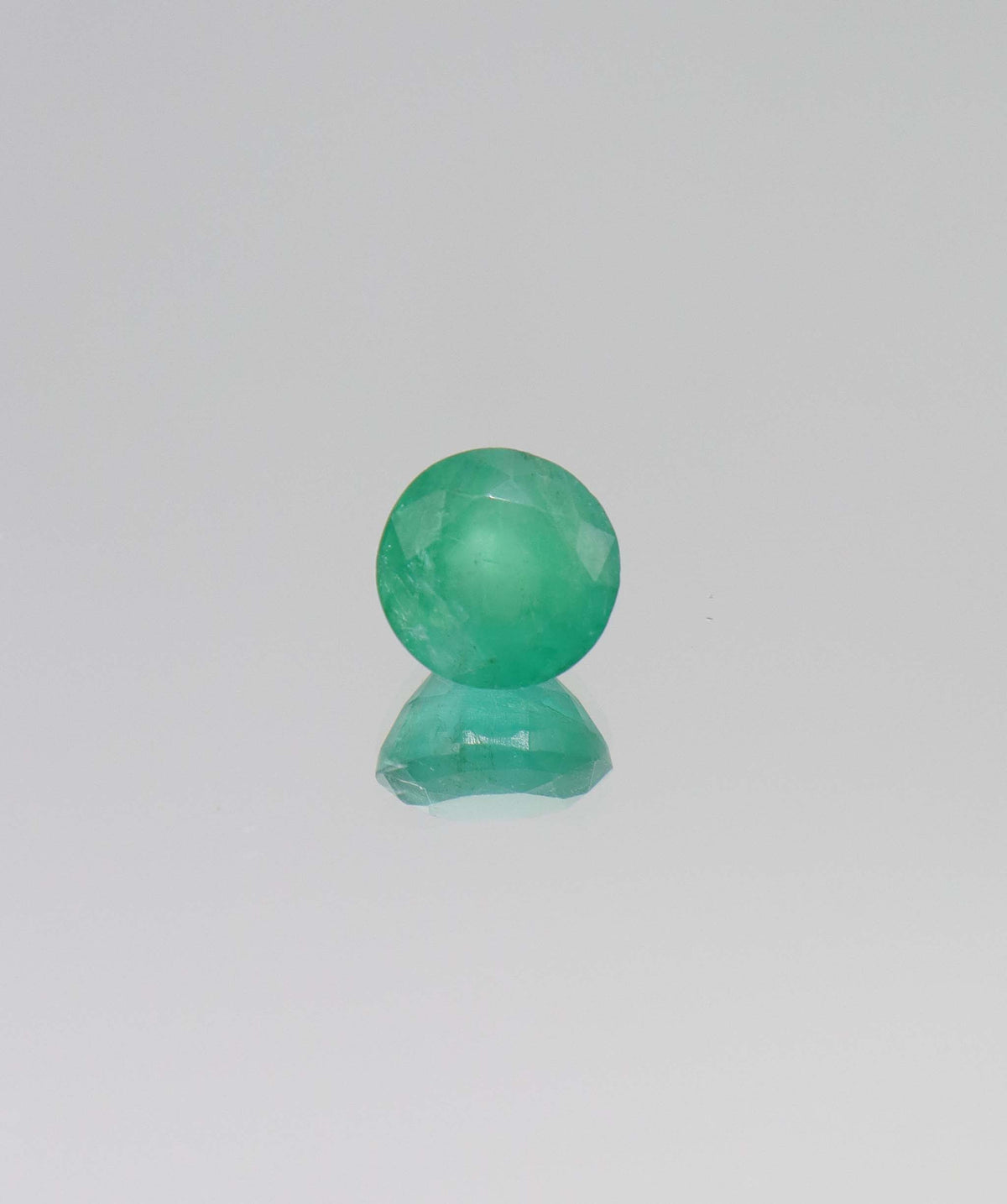 3.45ct Round Natural Zambian Emerald DXBCS6346