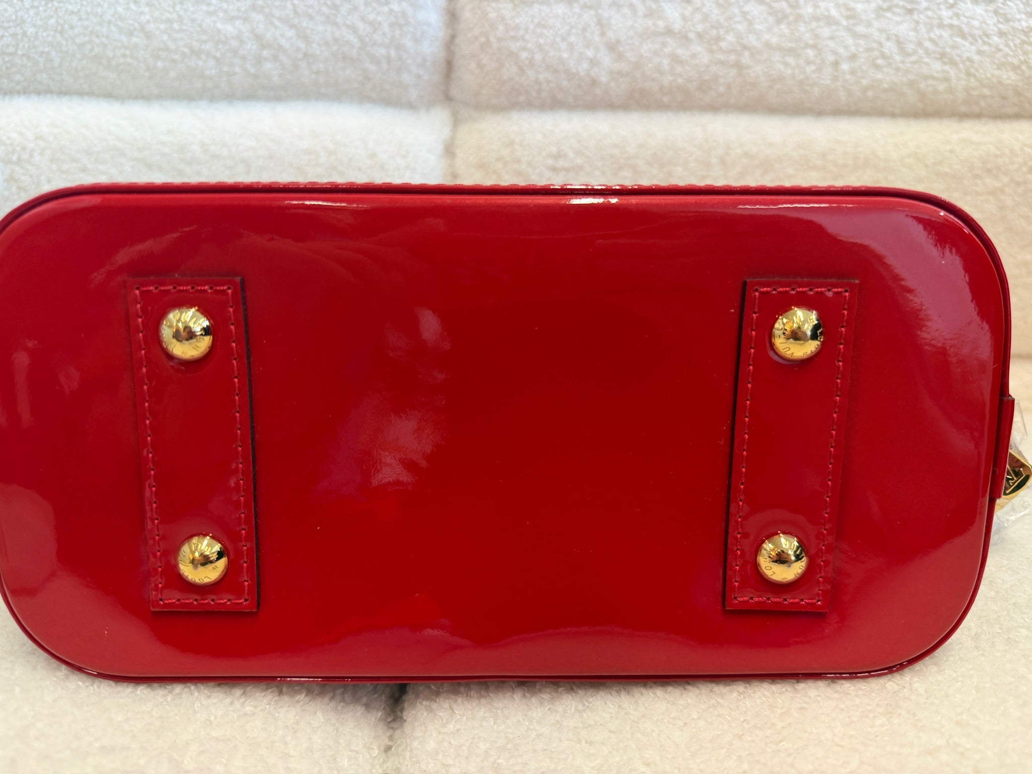 Louis Vuitton Alma BB red