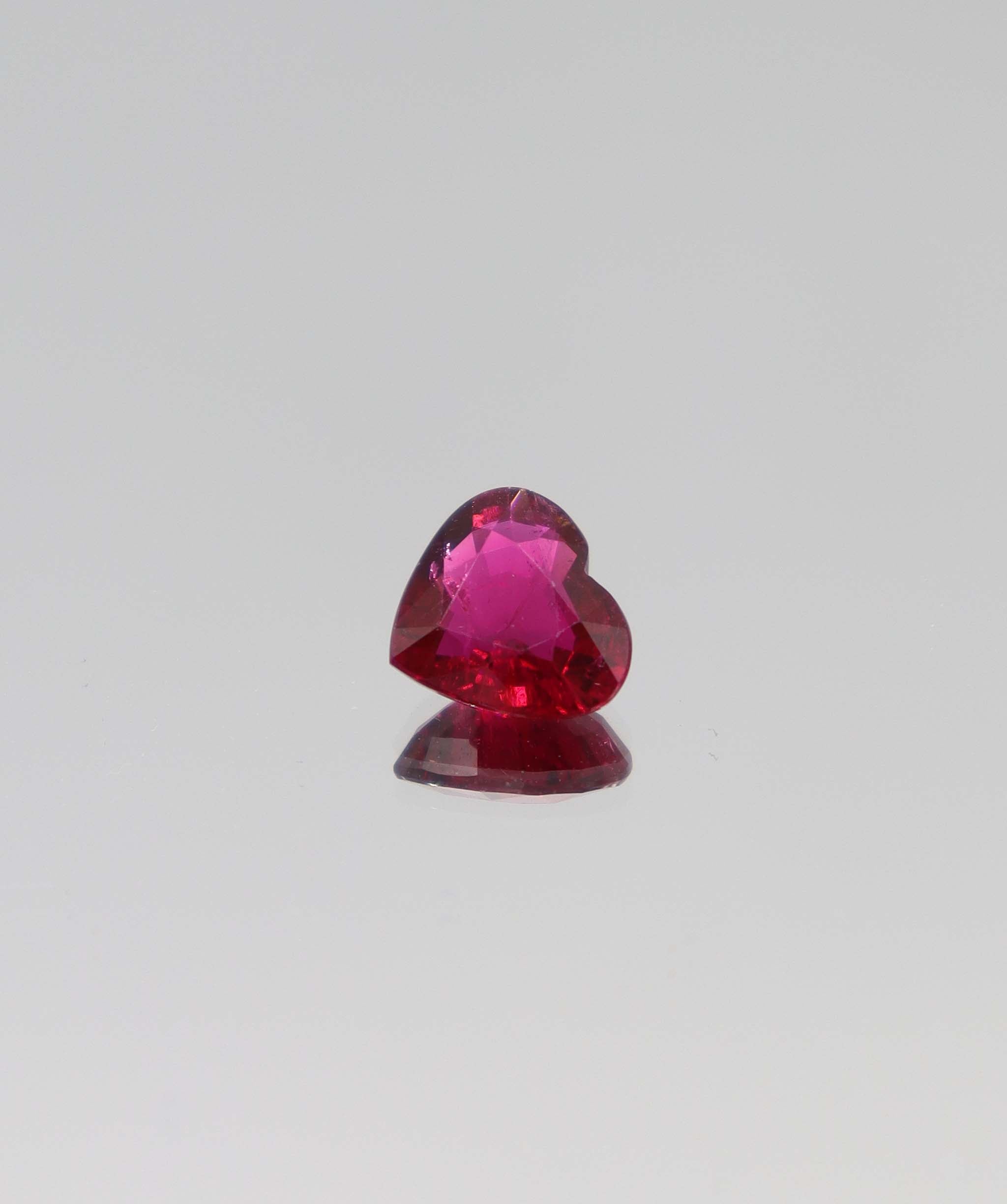 2.85ct Rubelite Red Heart  DXBS6371