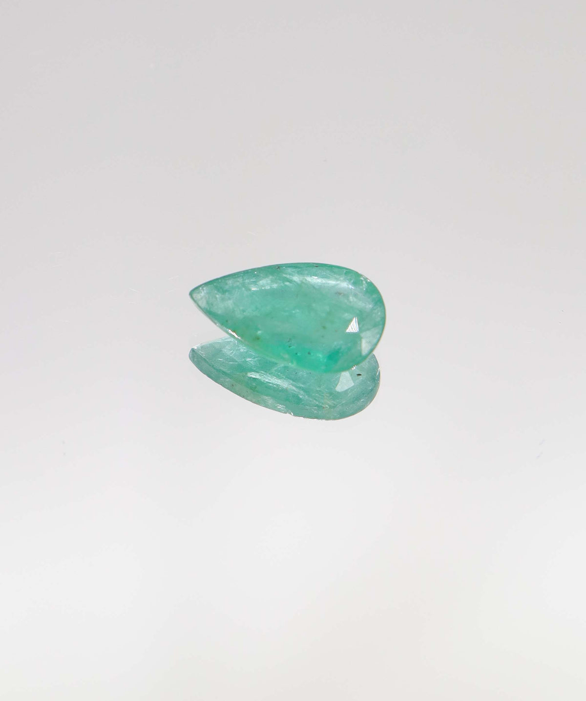 2.9ct Pear Natural Zambian Emerald DXBCS6431