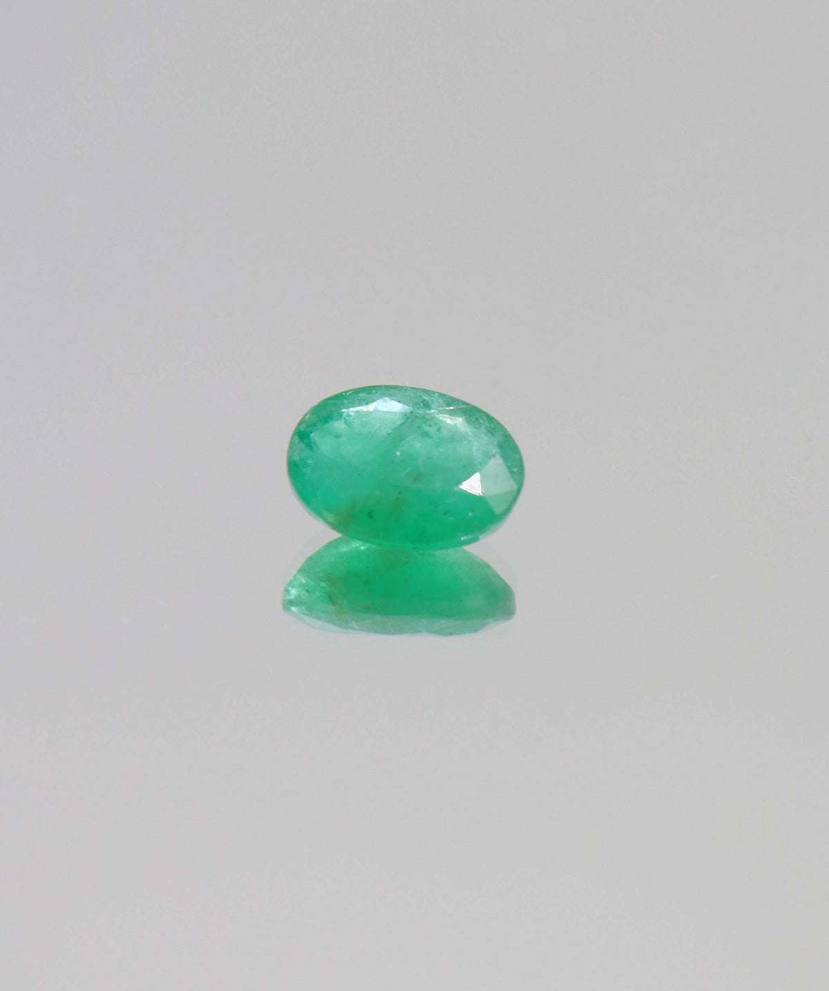 3.1ct Oval Natural Zambian Emerald DXBCS6369
