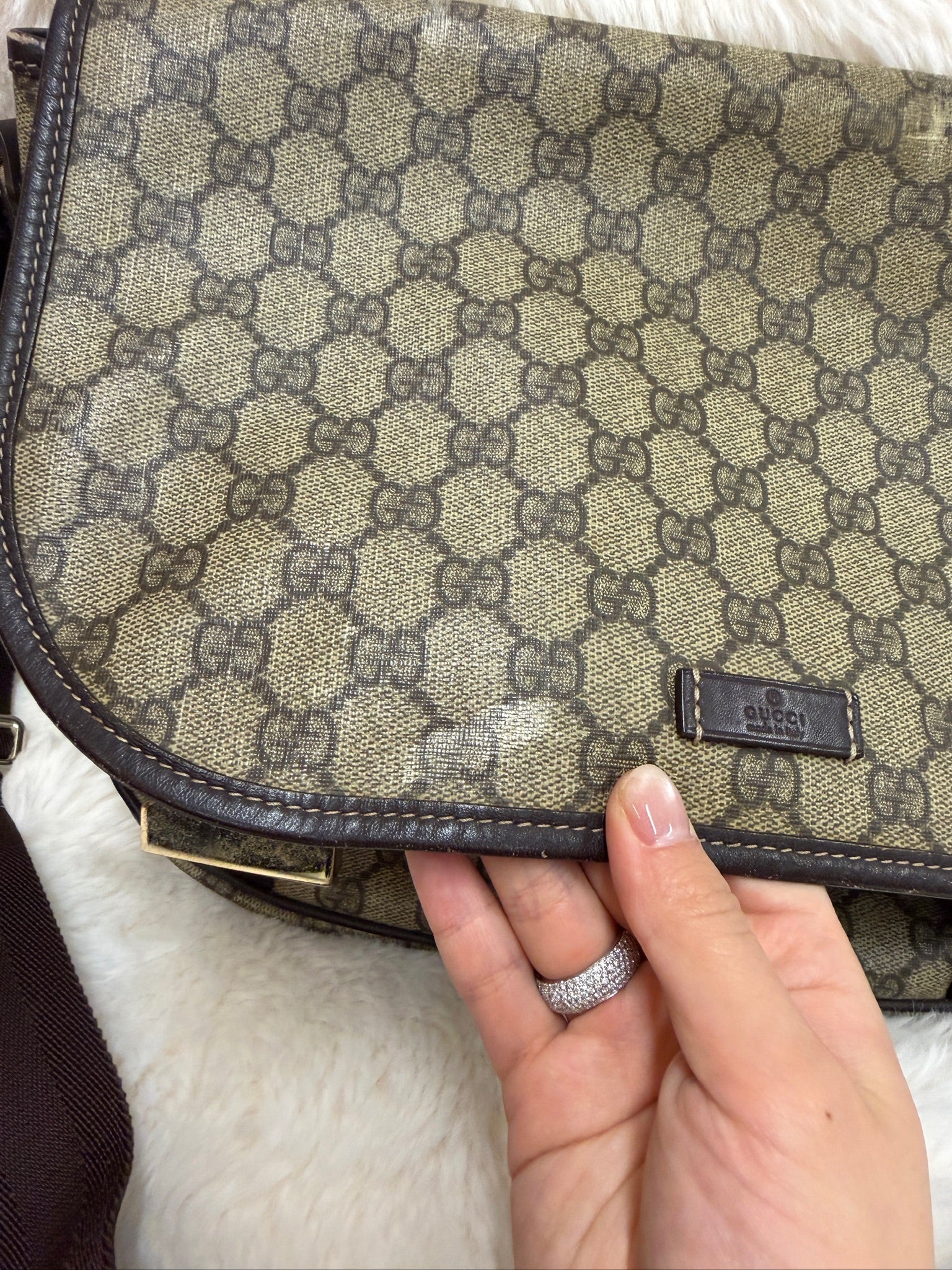 Gucci GG Canvas Messenger Bag