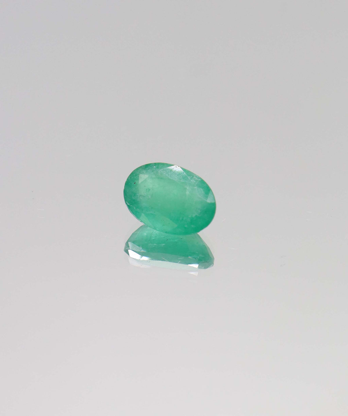 3.4ct Oval Natural Zambian Emerald DXBCS6371
