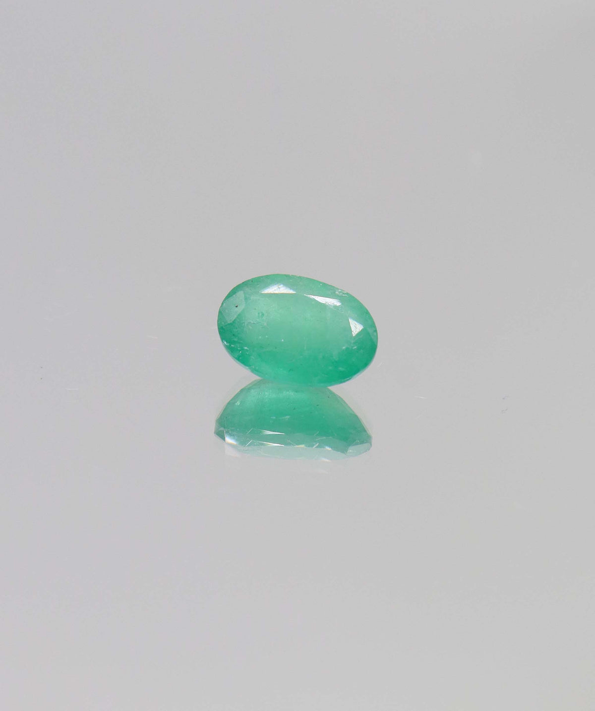 3.4ct Oval Natural Zambian Emerald DXBCS6371