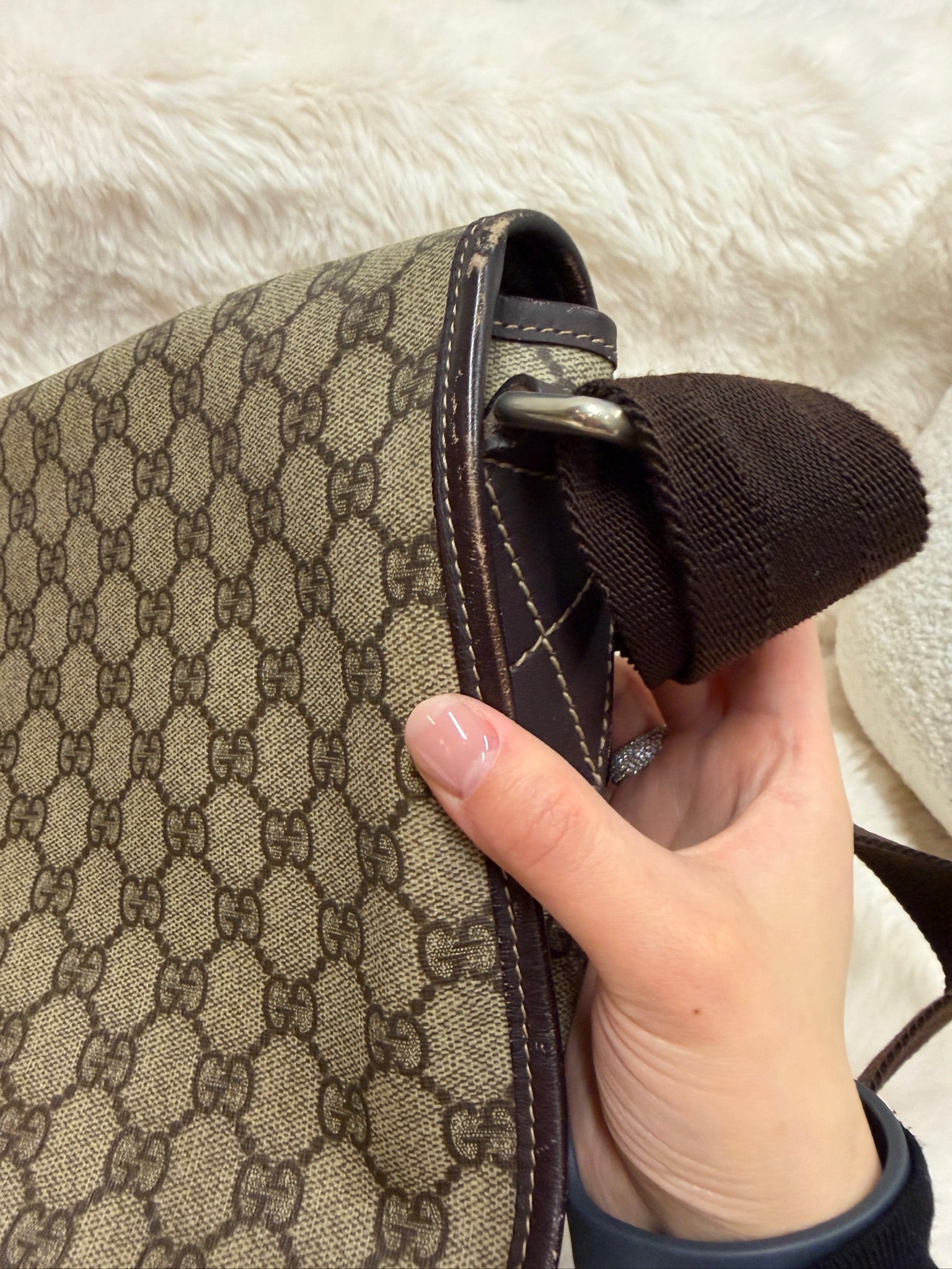Gucci GG Canvas Messenger Bag