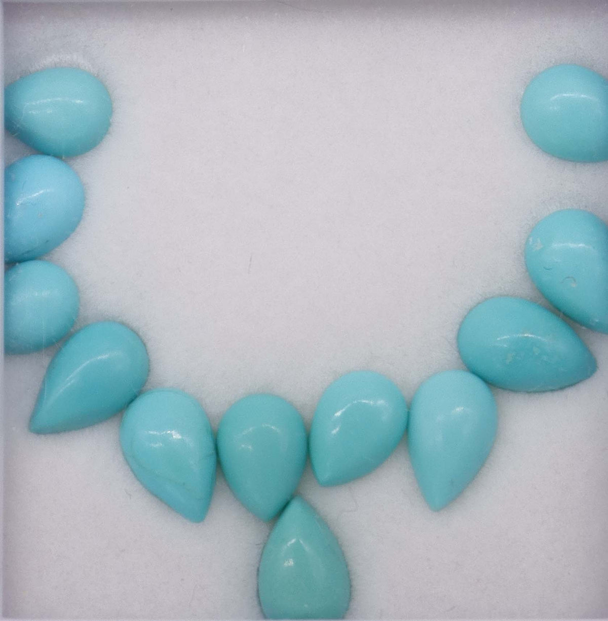 6.95ct Arizona Turquoise Set 12pcs DXBCS5759