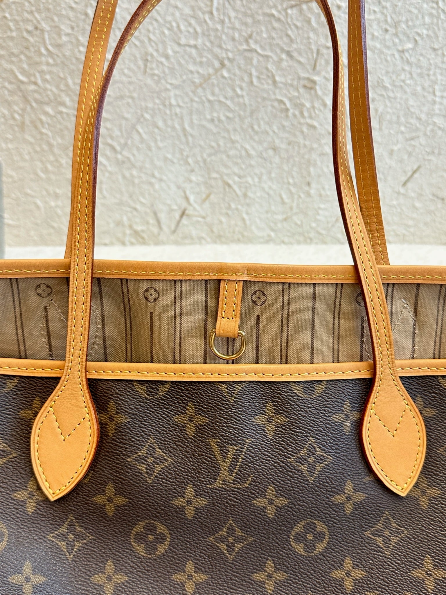 Louis Vuitton Neverfull GM Monogram Tote Bag