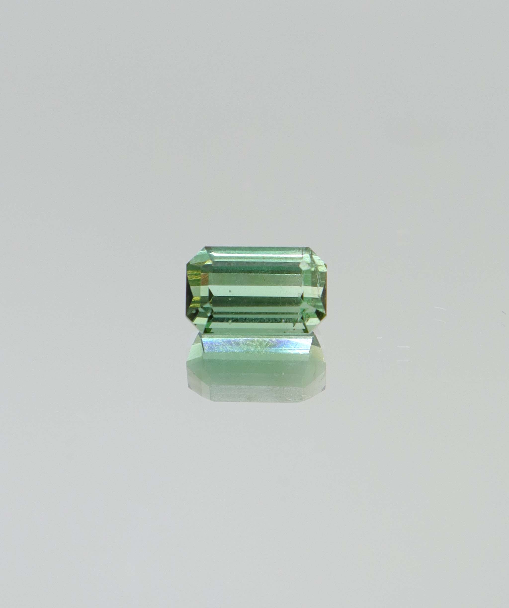 2.60ct Tourmaline emerald DXBCD2232