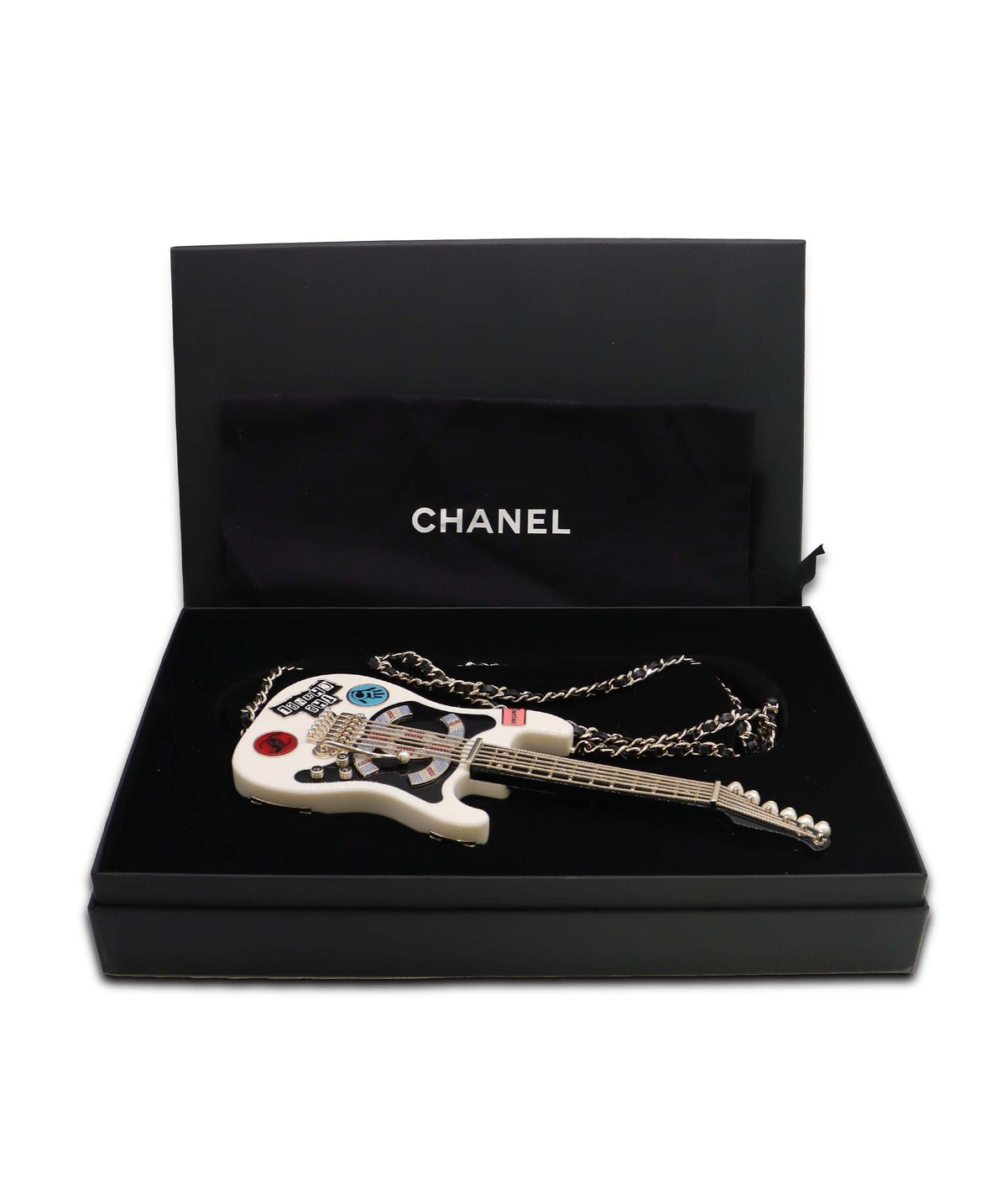 Chanel Guitar AGC3860