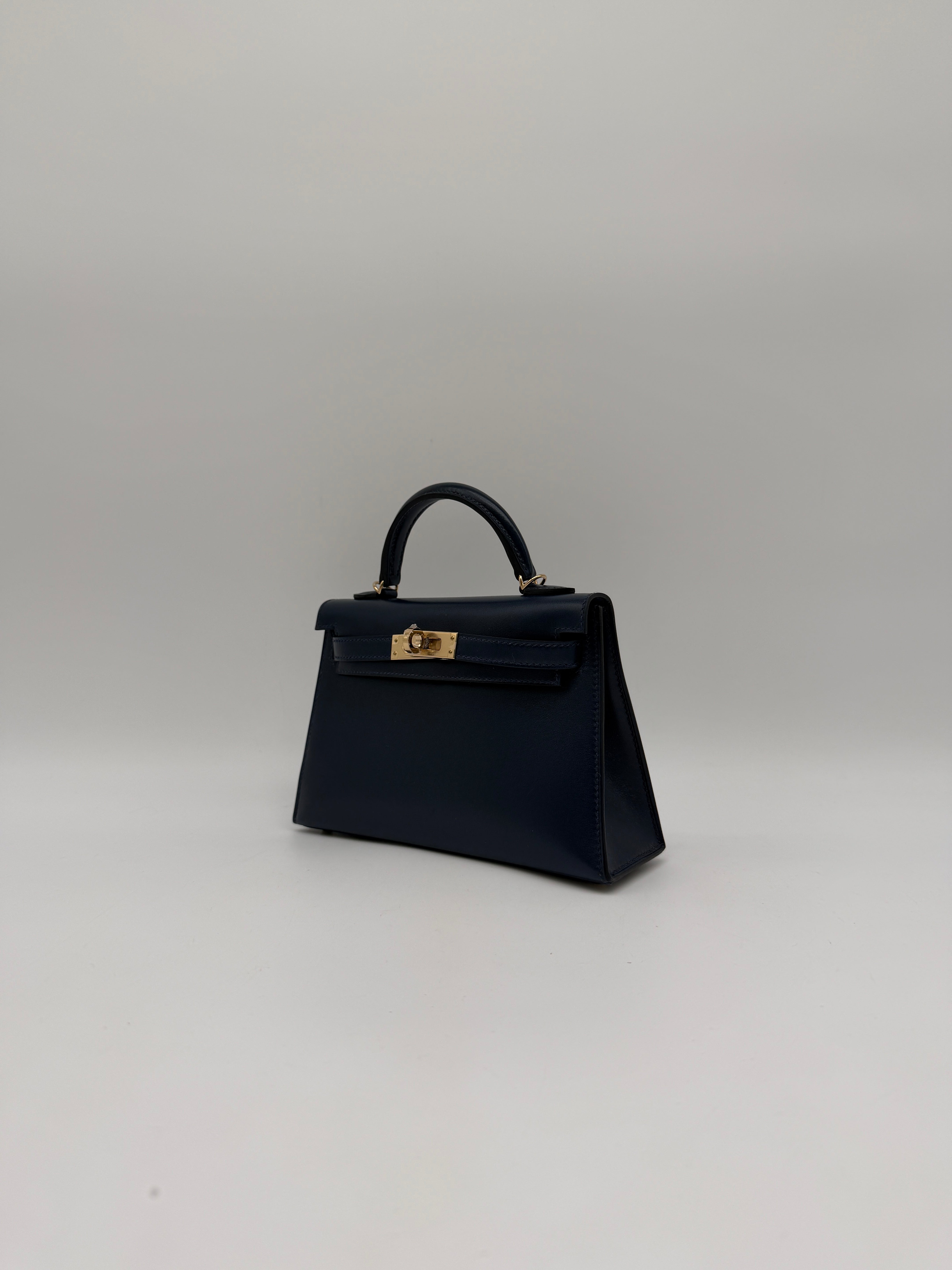 Hermès Mini Kelly Bleu Abysse Box Leather Permabrass Hardware