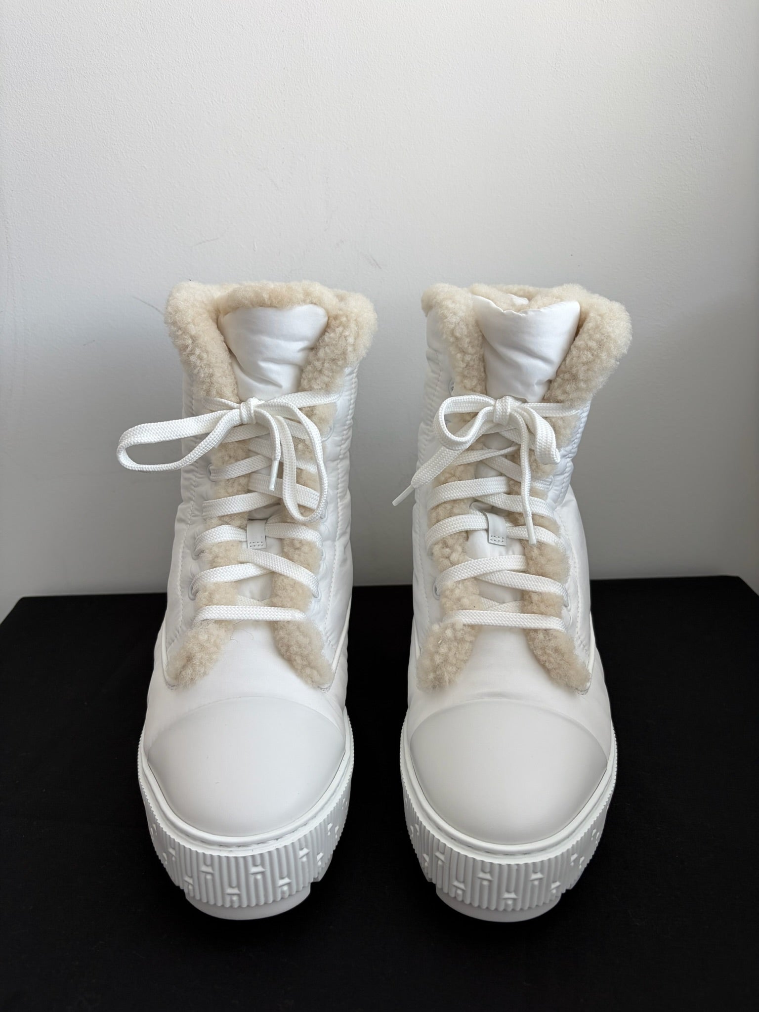 EU38-Hermès White Lace-Up Ankle Boots