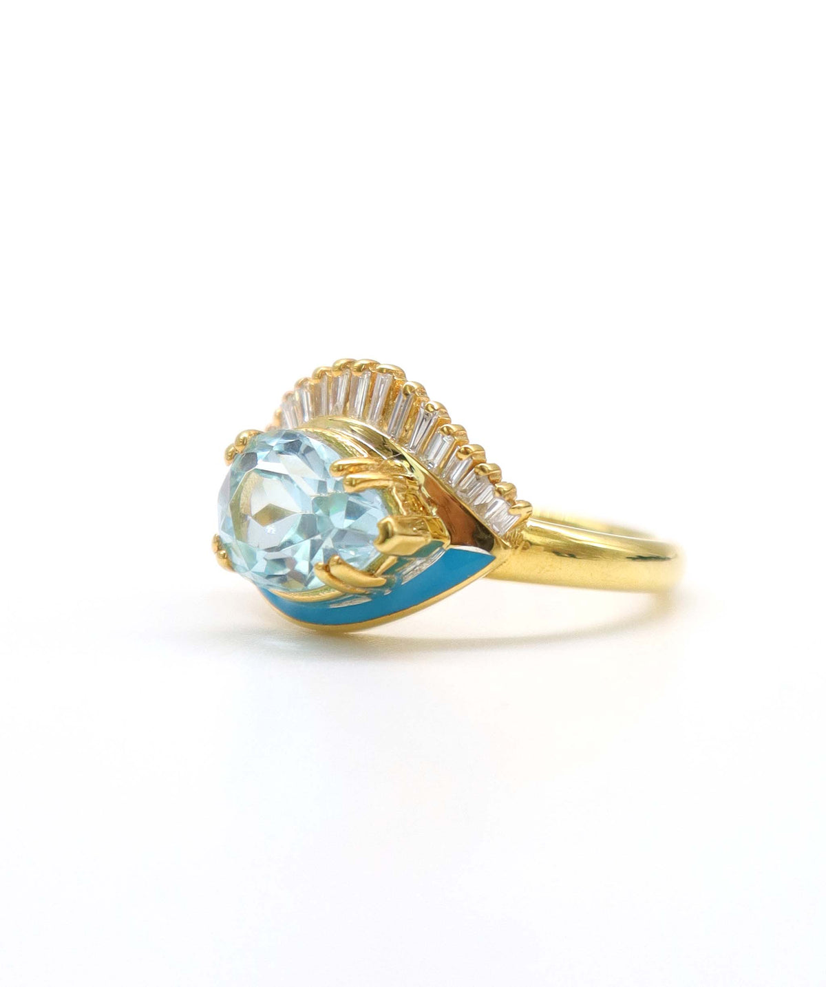 Mati - 2.8crts Blue Aquamarine and 0.2 crts Diamond Pear Eye Ring HOA013