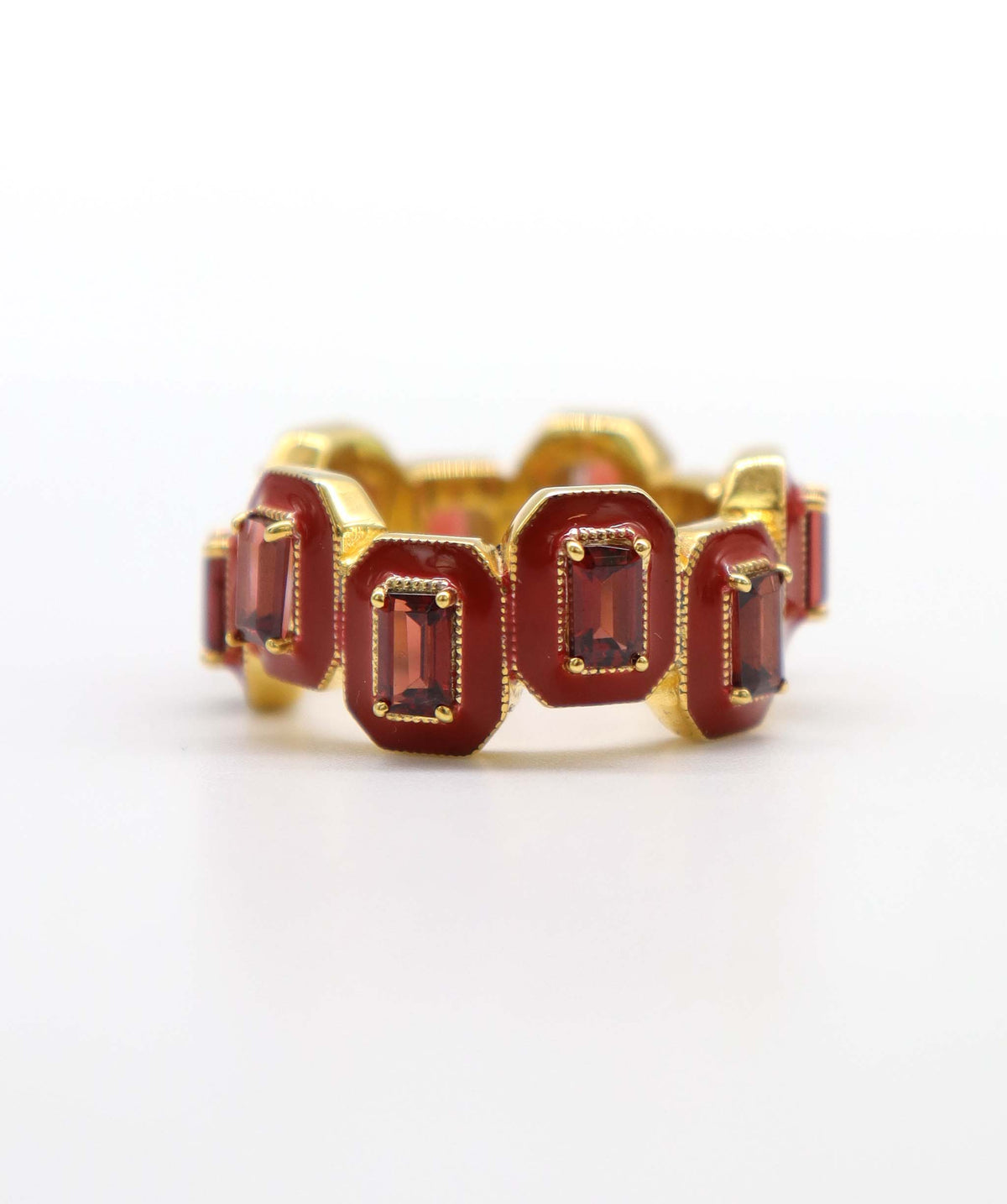 Stoa - 3.7crts Red Garnet Emerald Ring HOA004