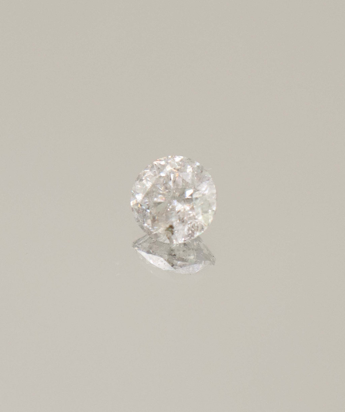 2.04CT SALT  &  PEPPER  ROUND DIAMOND DXBS6732