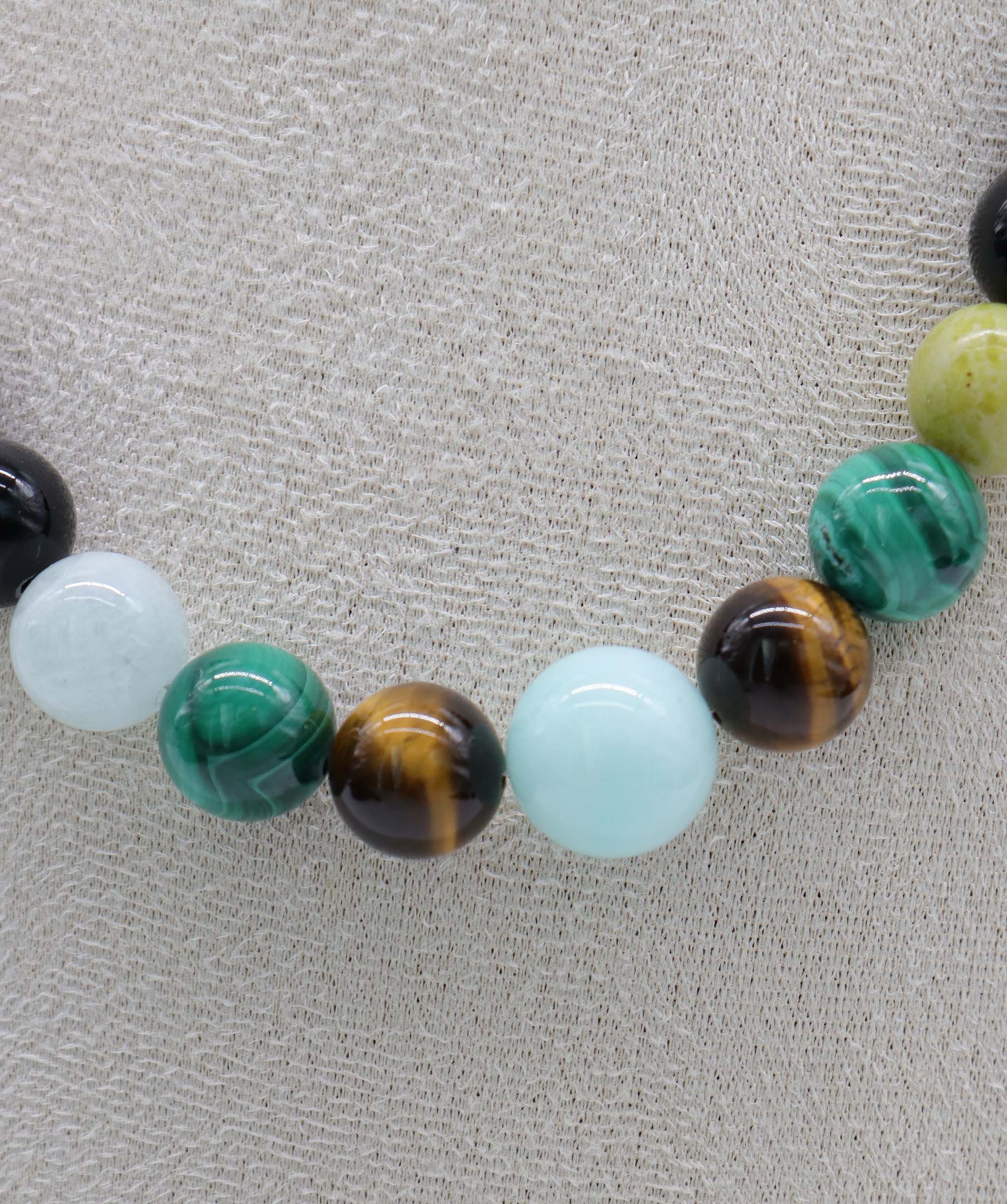 M&M’s Necklace  DXBS6412
