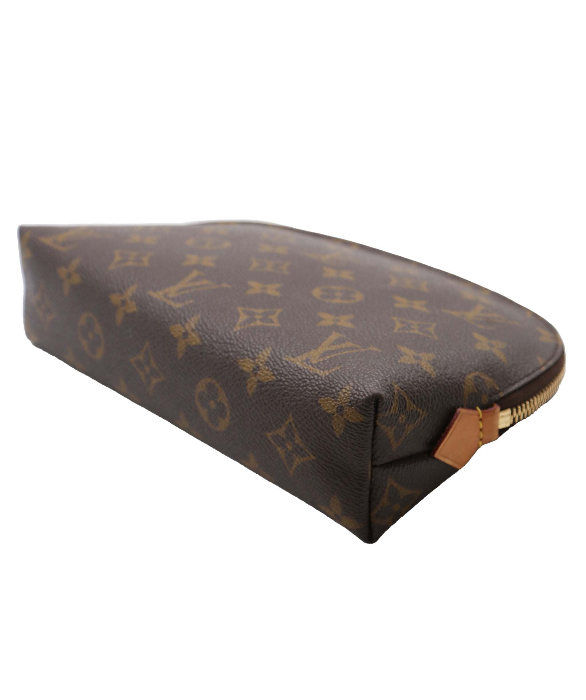 LOUIS VUITTON Monogram Pochette Cosmetic GM Cosmetic Pouch M47353 LV Auth 79123 DXBV0173