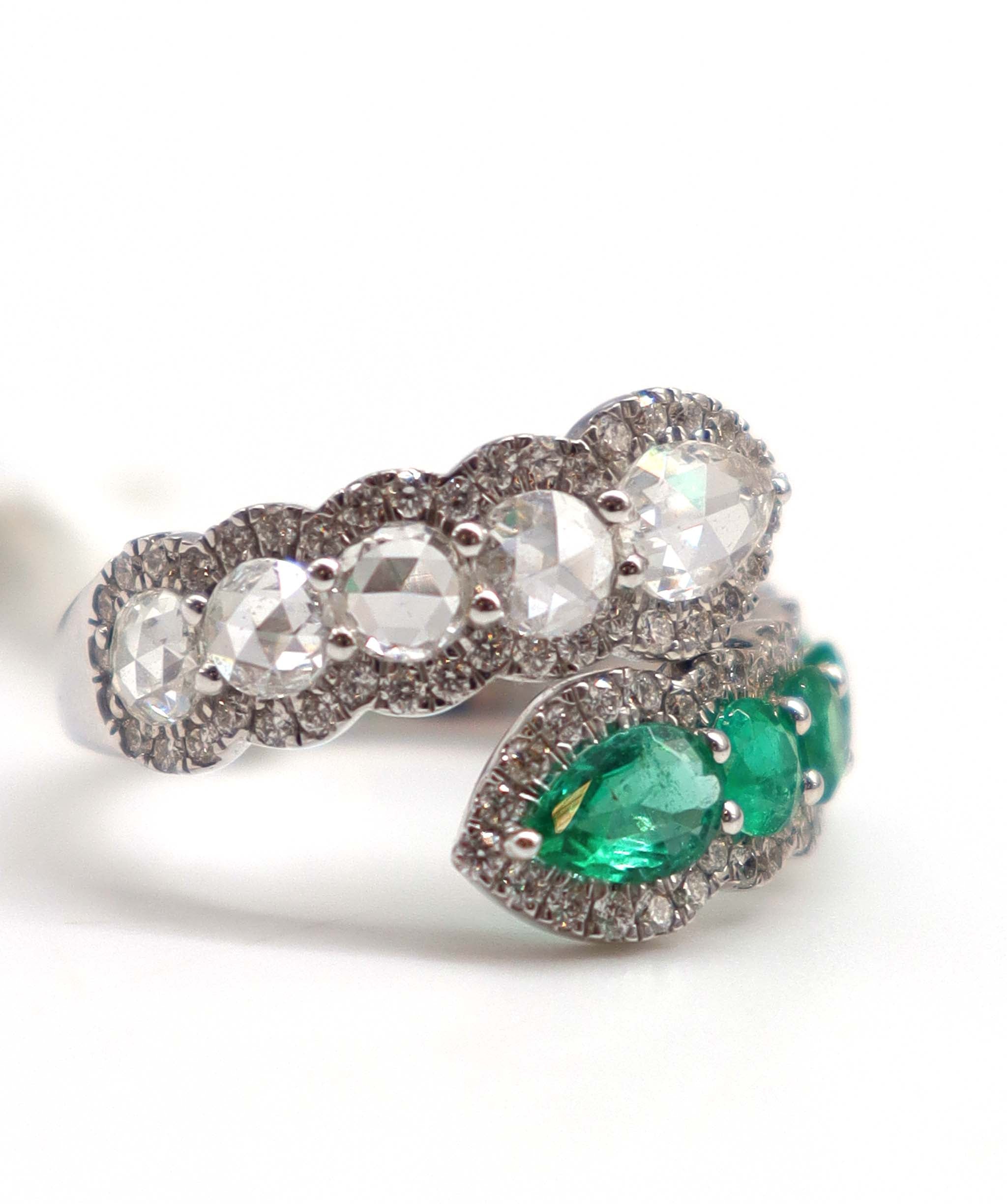 PEAR SHAPE ROSECUT WHITE ROSECUT SMALL DIAMONDS EMERALD PEAR FULL CUT EMERALD ROUND FULL CUT  R3790