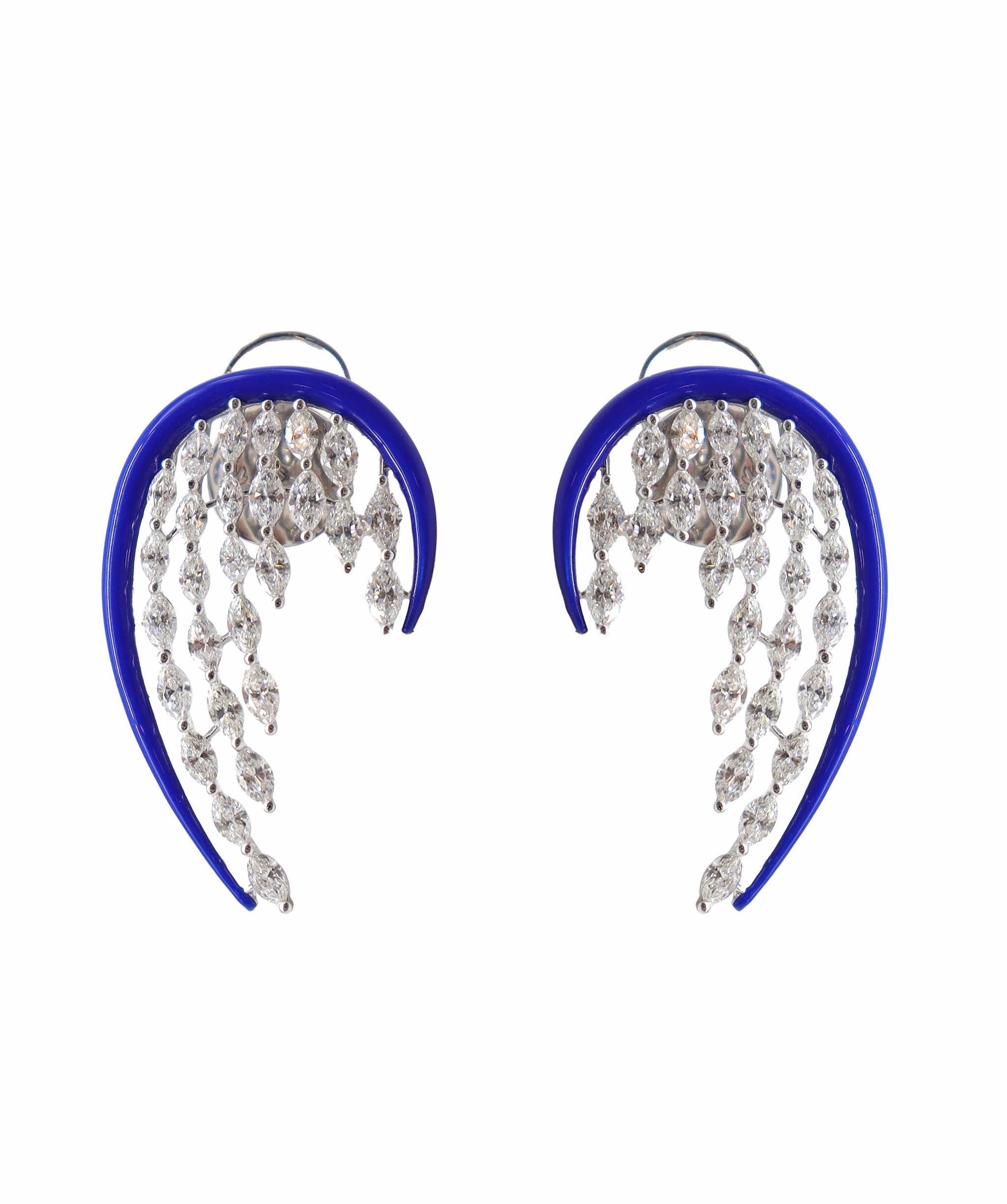 "EARRING GOLD WT 6.468 DIA WT  3.210  GEM WT 7.110 ER-J81K