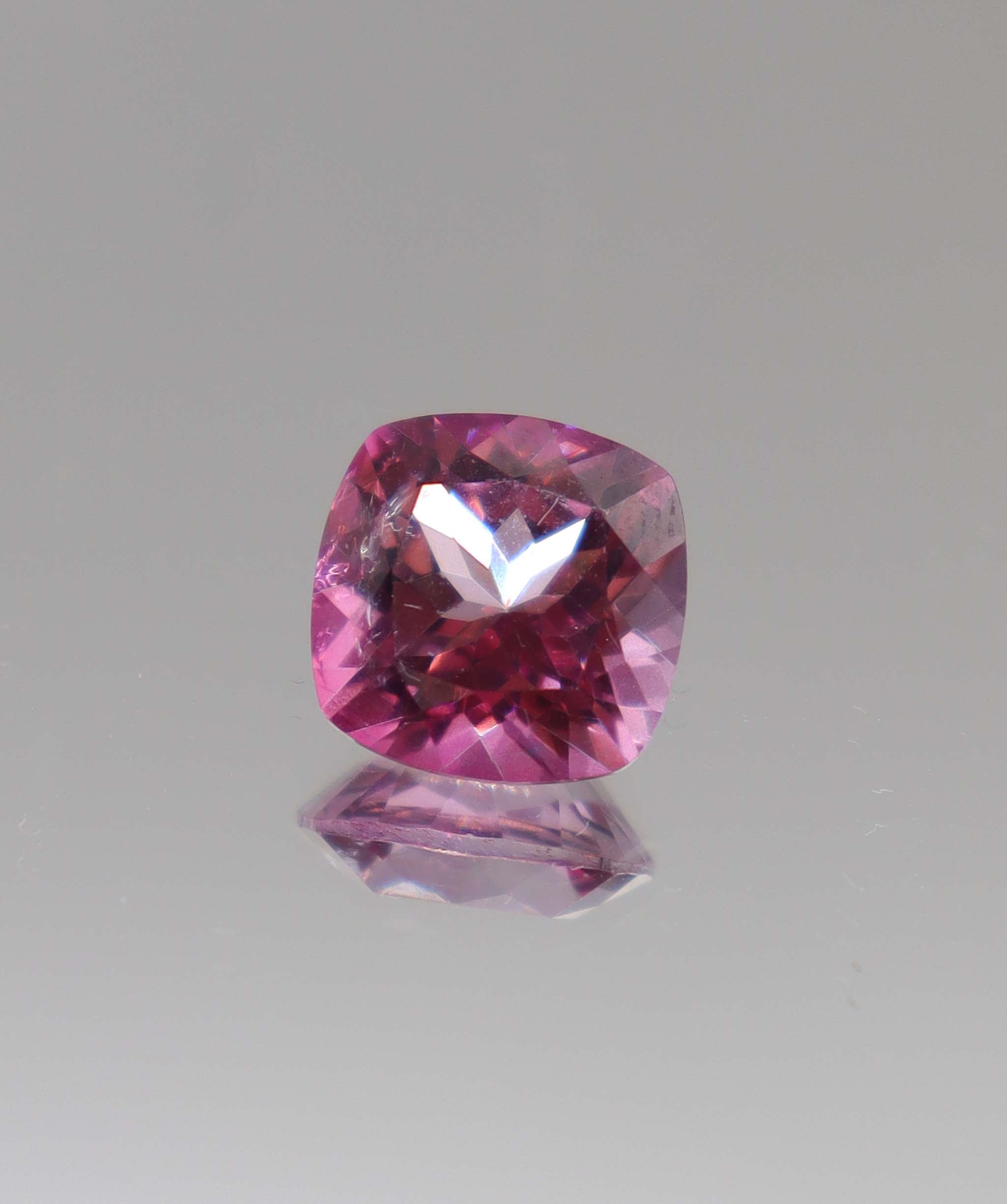 4.83ct Hot Pink Topaz Cushion DXBCS2241