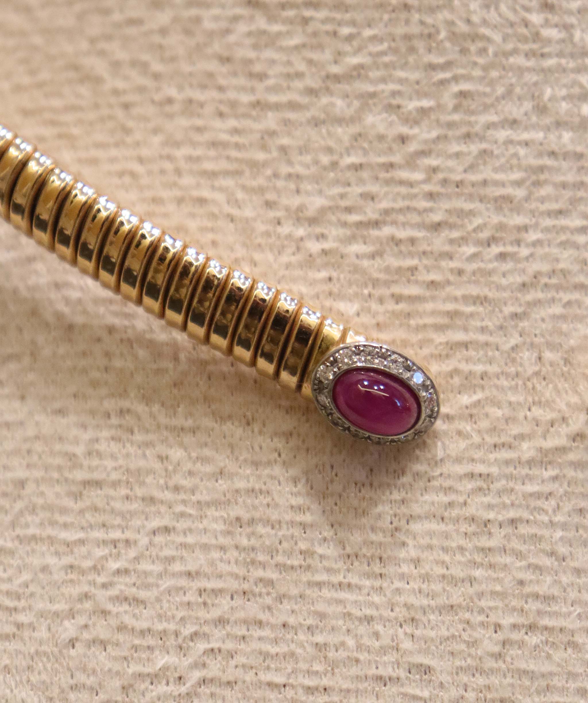 Rose gold ruby tubogas AGC3683