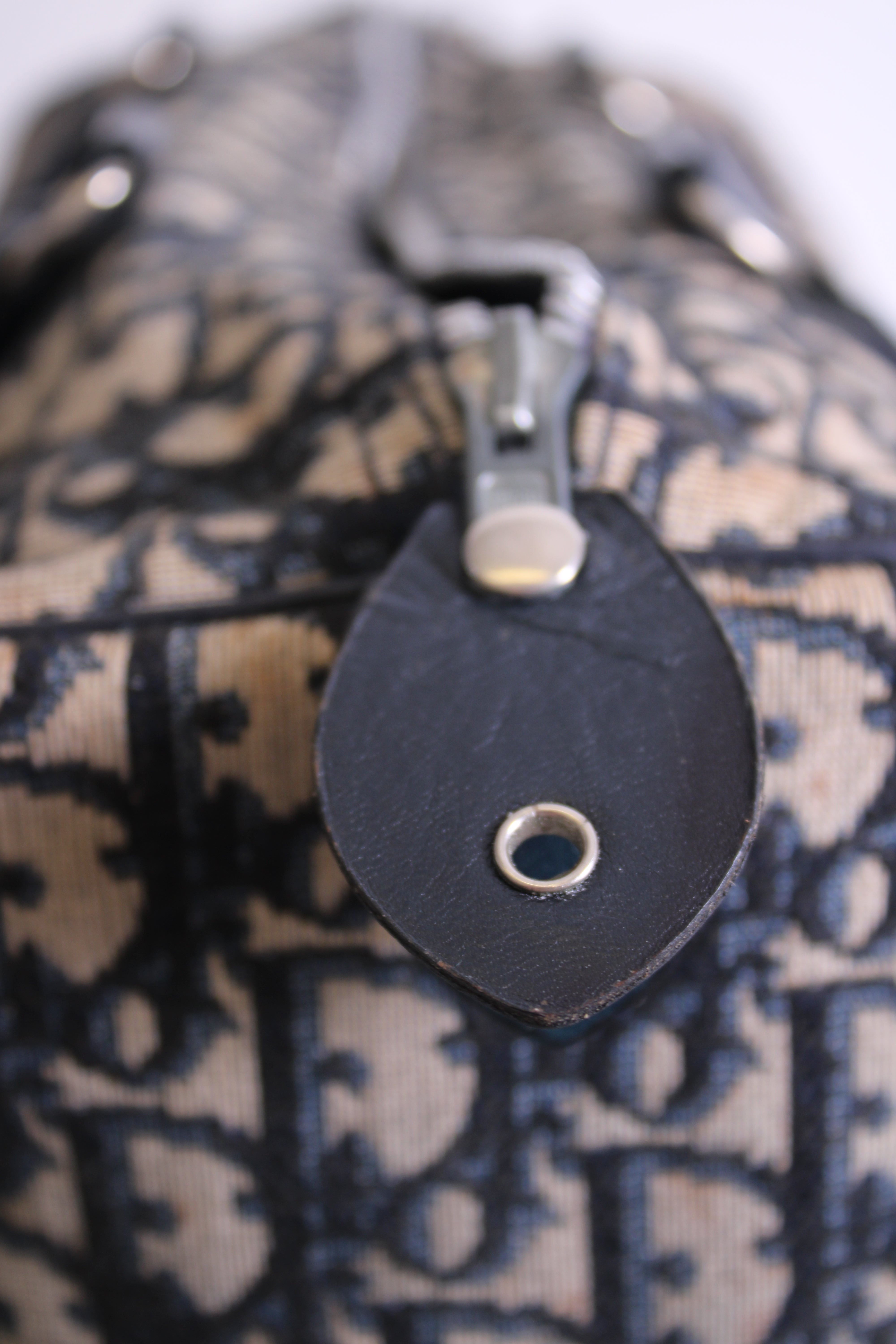 Christian Dior Oblique Monogram Boston Bag Beige/ Navy 30