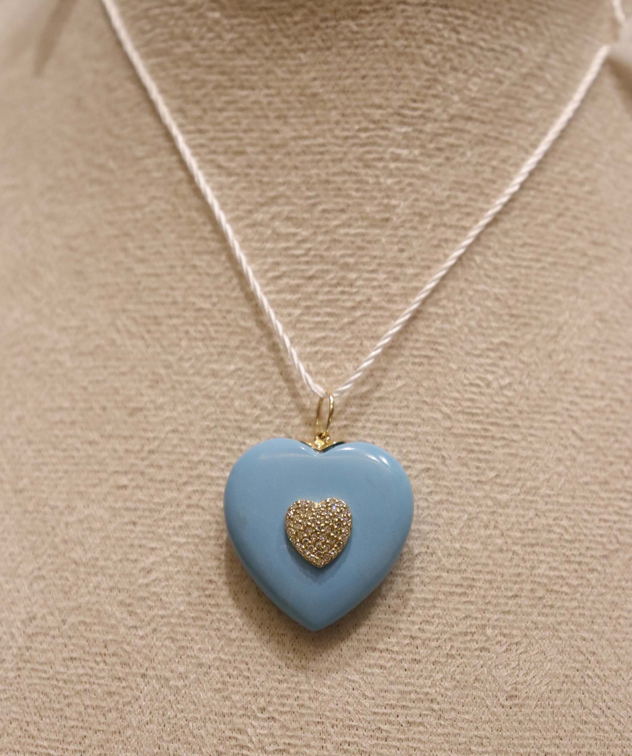 Turquoise heart AGC3684