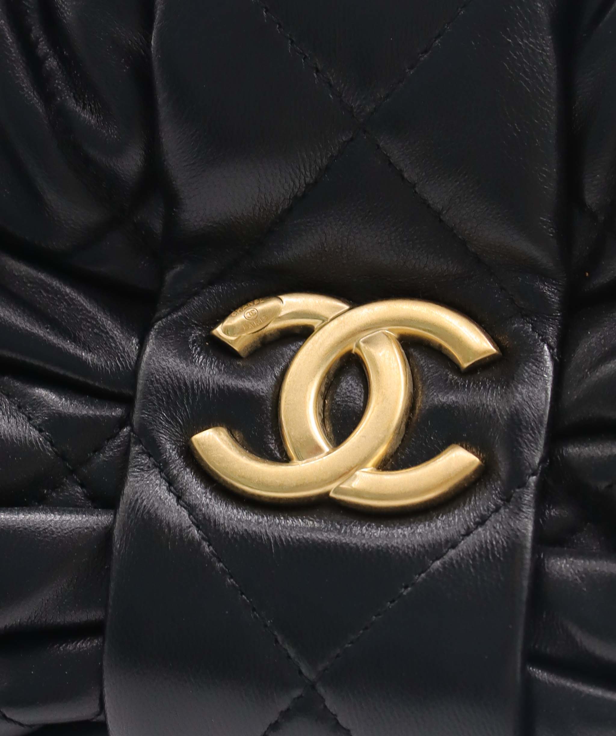 Chanel bag black ASC7177