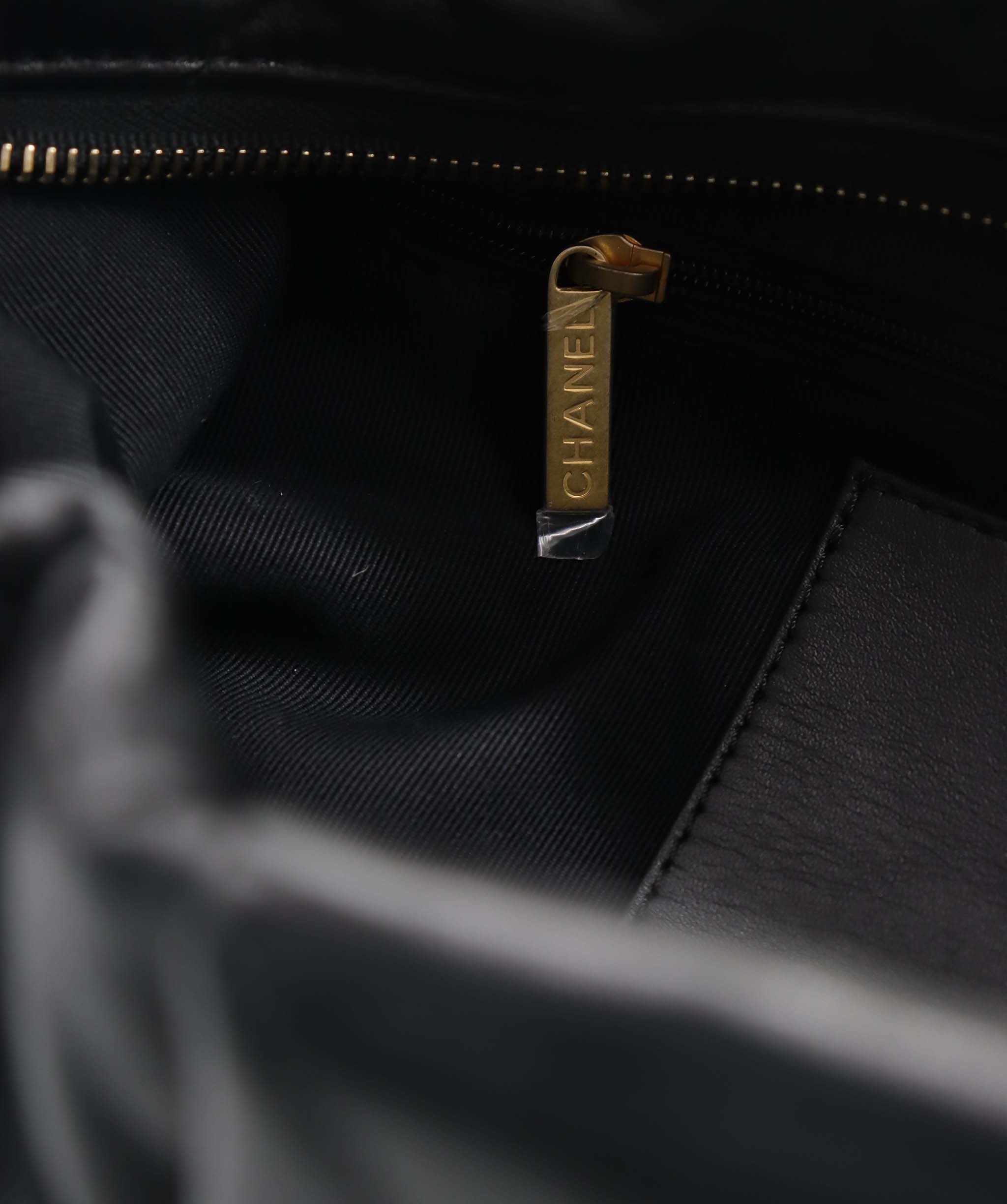 Chanel bag black ASC7177