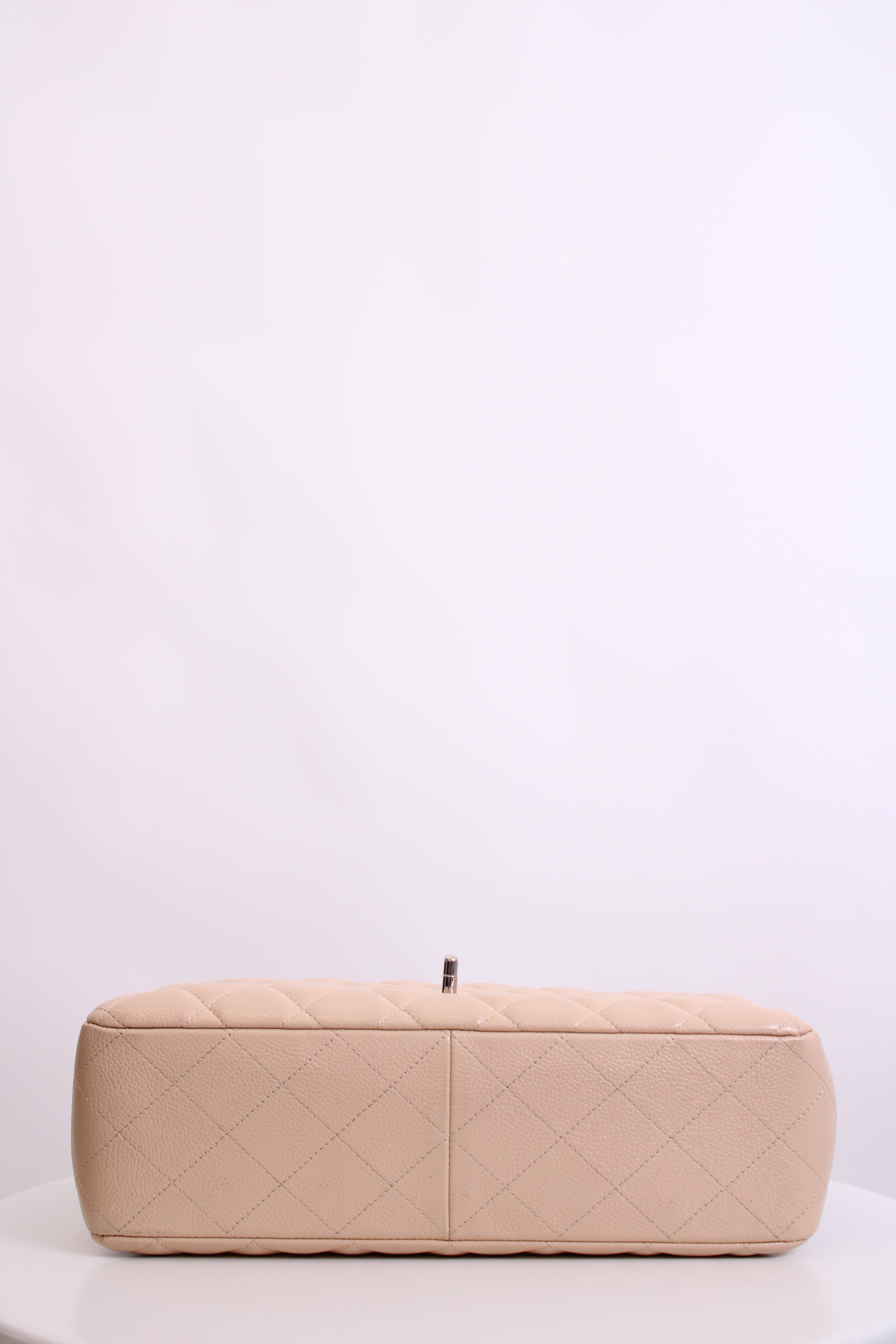 Nude Chanel Jumbo Classic Flap