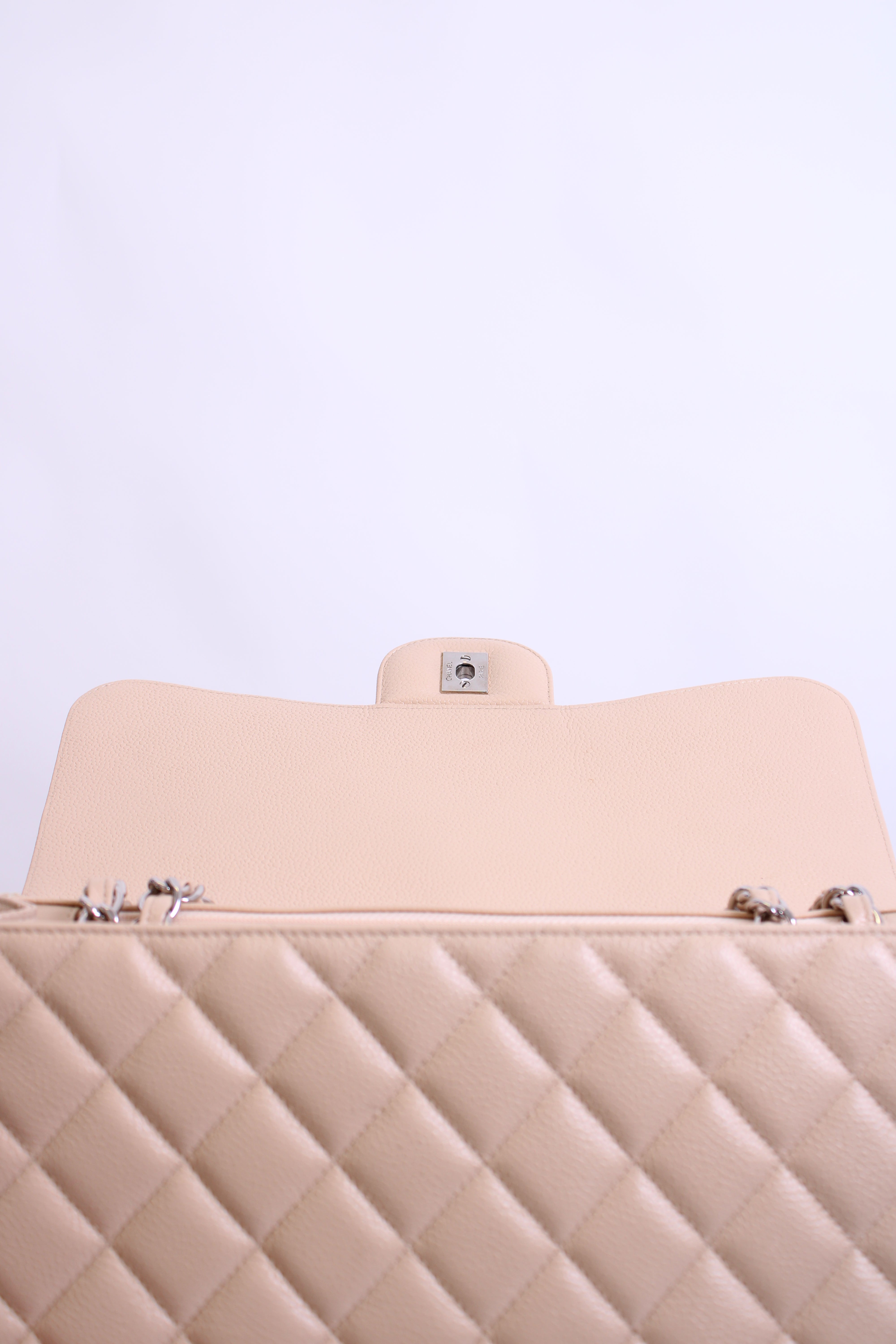 Nude Chanel Jumbo Classic Flap
