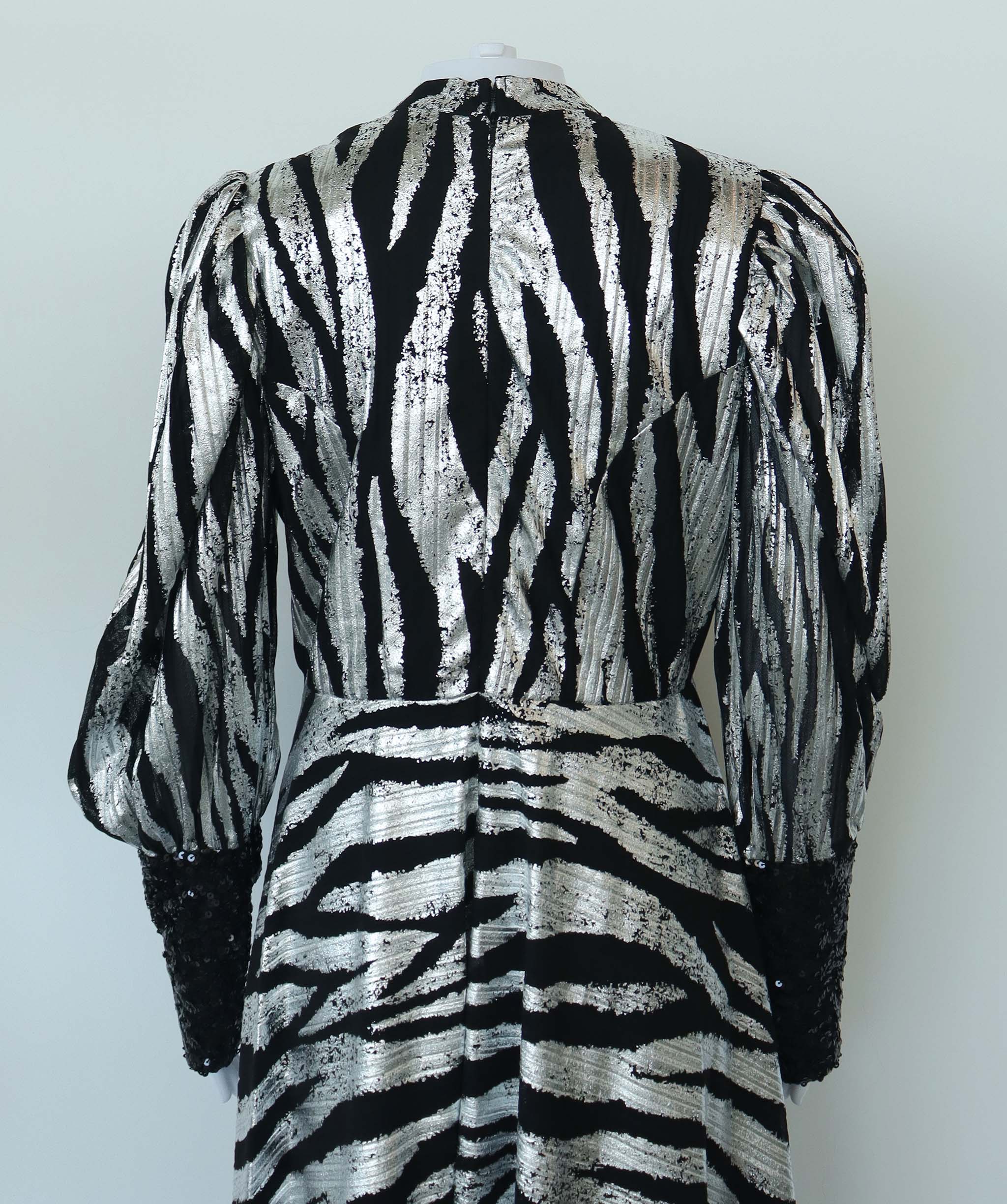 DIANA ZEBRA DRESS WITH BELT SIZE M ASC7109