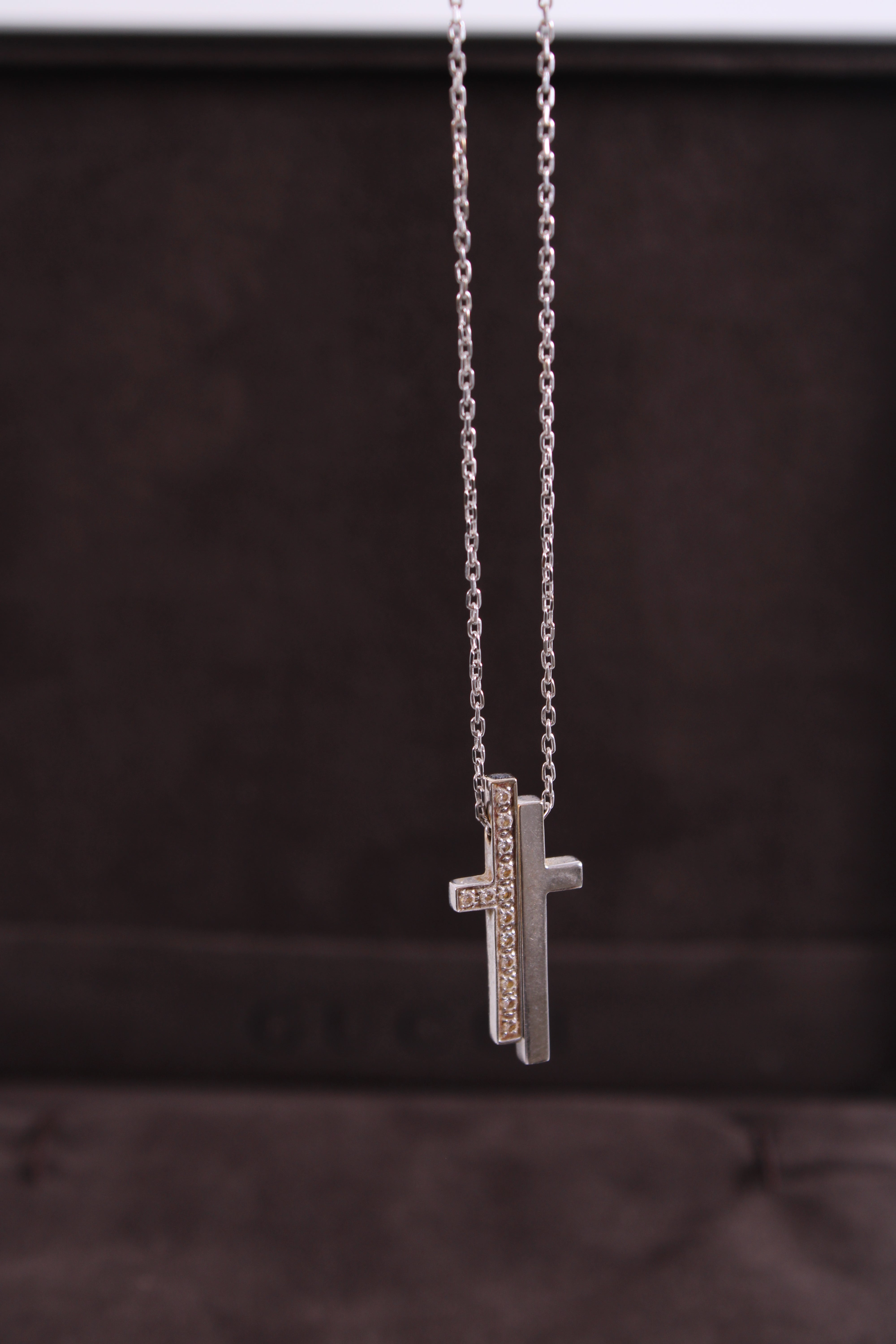 Gucci Diamond Split Cross Necklace 18ct White Gold