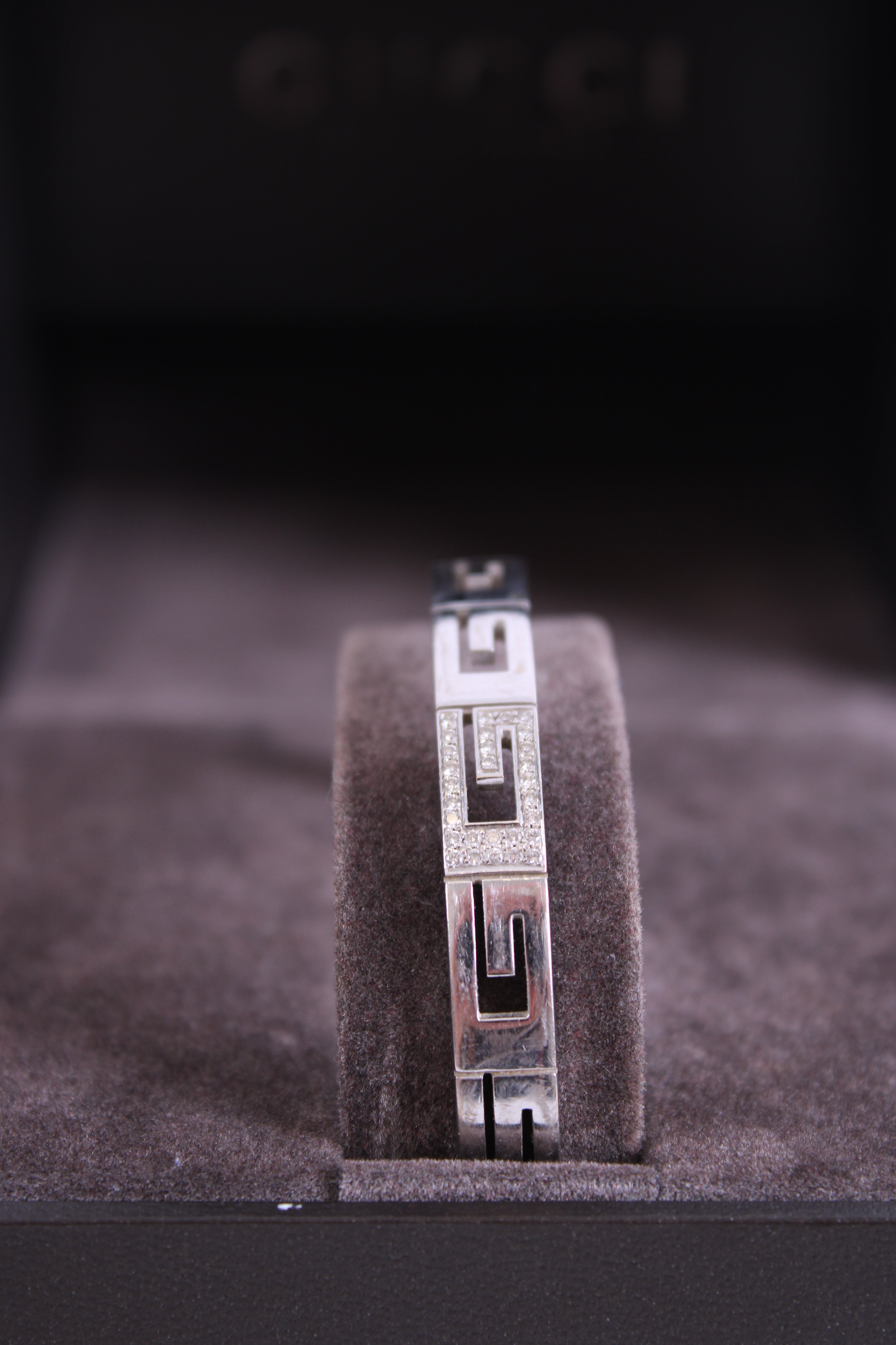 Gucci Bangle 18K White Gold 18