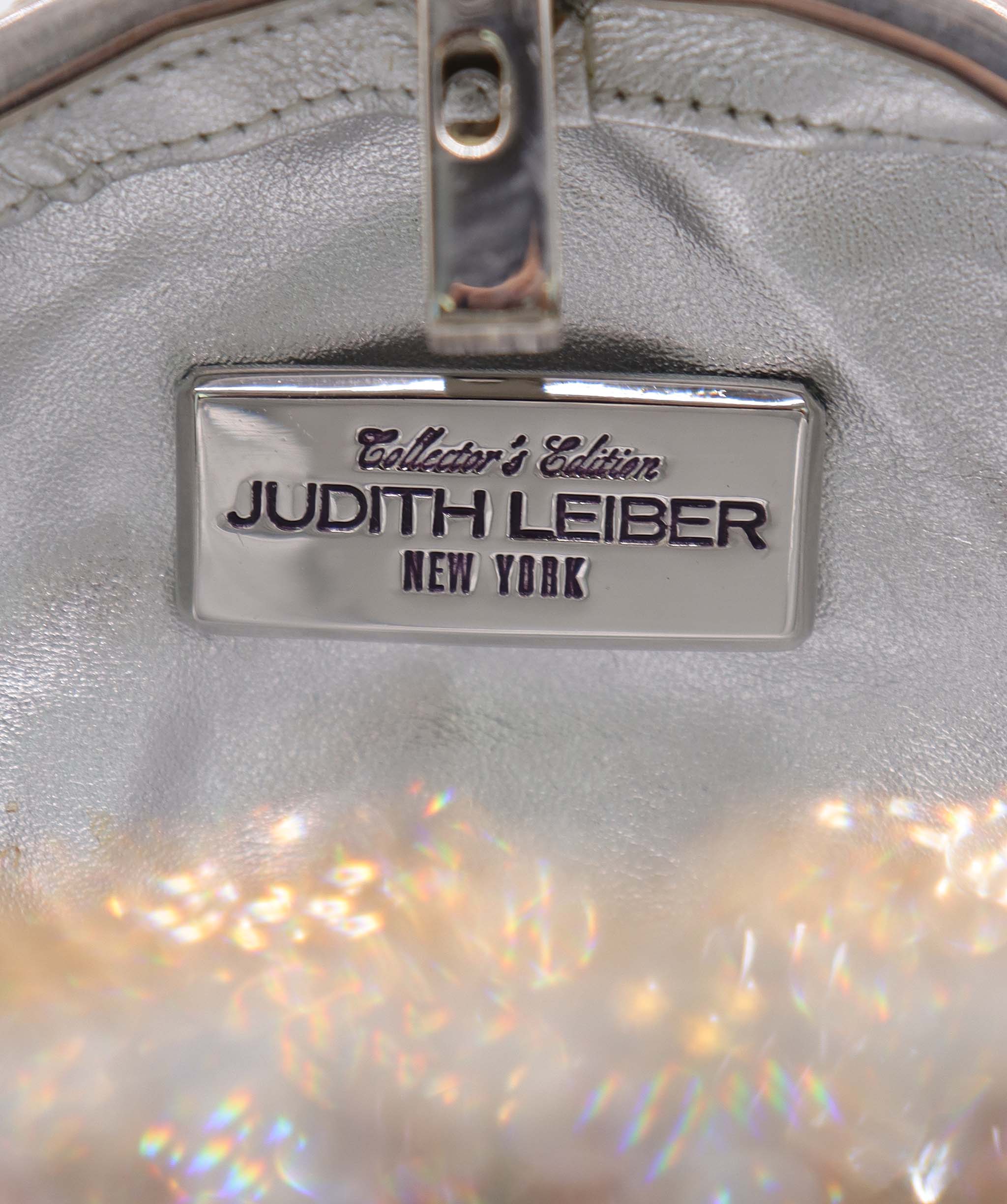 JUDITH LEIBER LIMITED EDITION MINAUDIERE CUPCAKE CLUTH  ASC7290