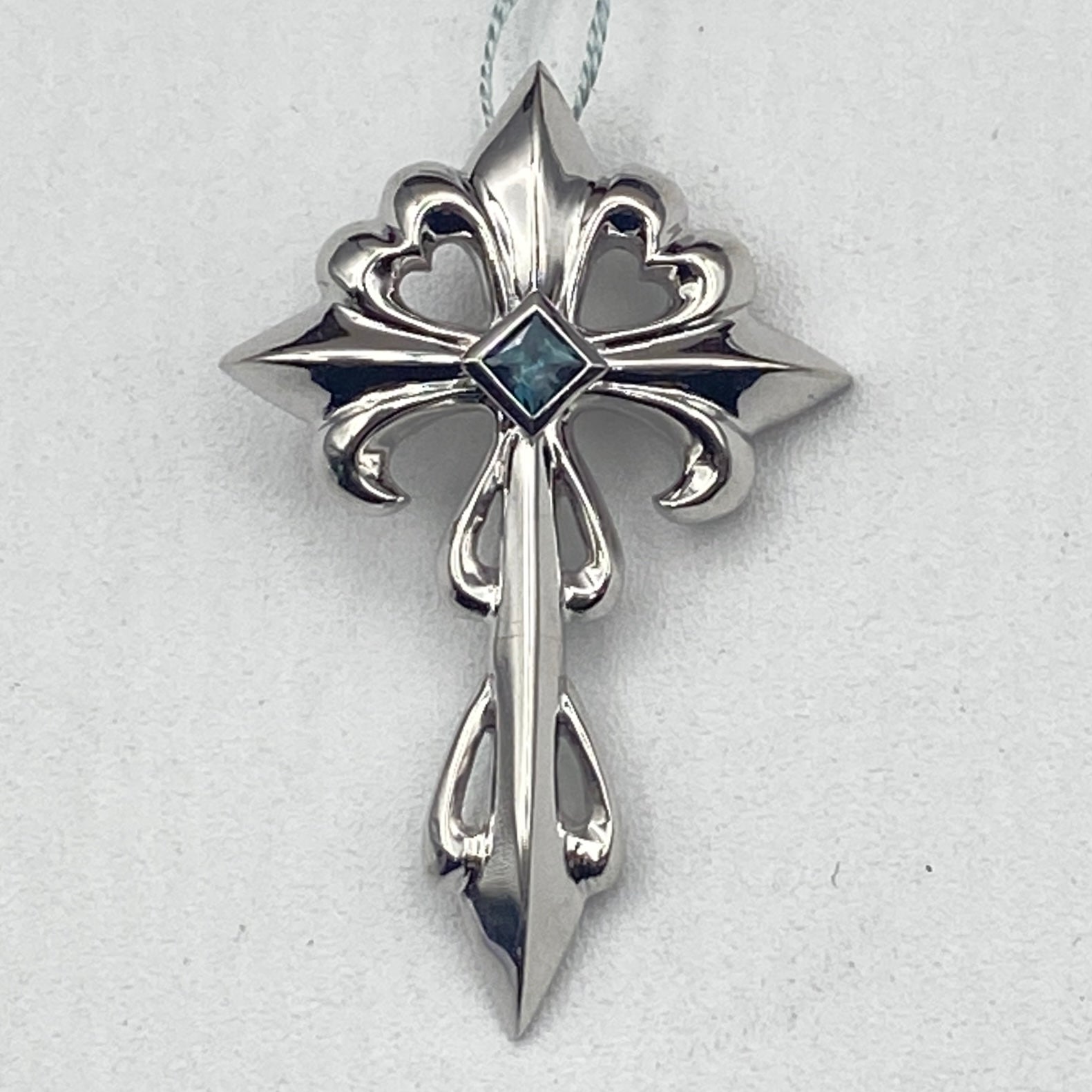 50506 K18WG Alexandrite pentop AL0.195 10.3g