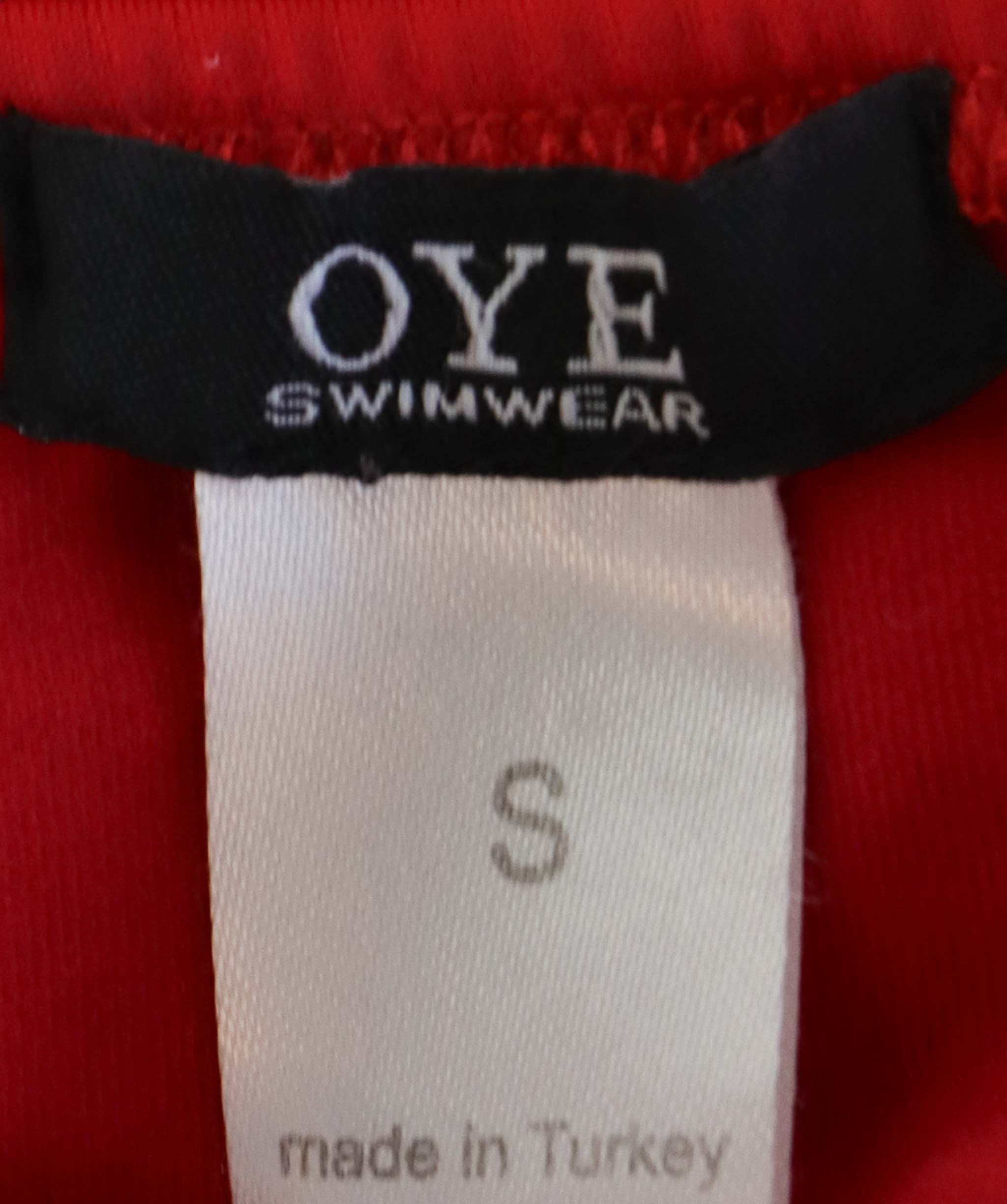 OYE CUTOUT SWIMSUIT RED SIZE S ASC7274