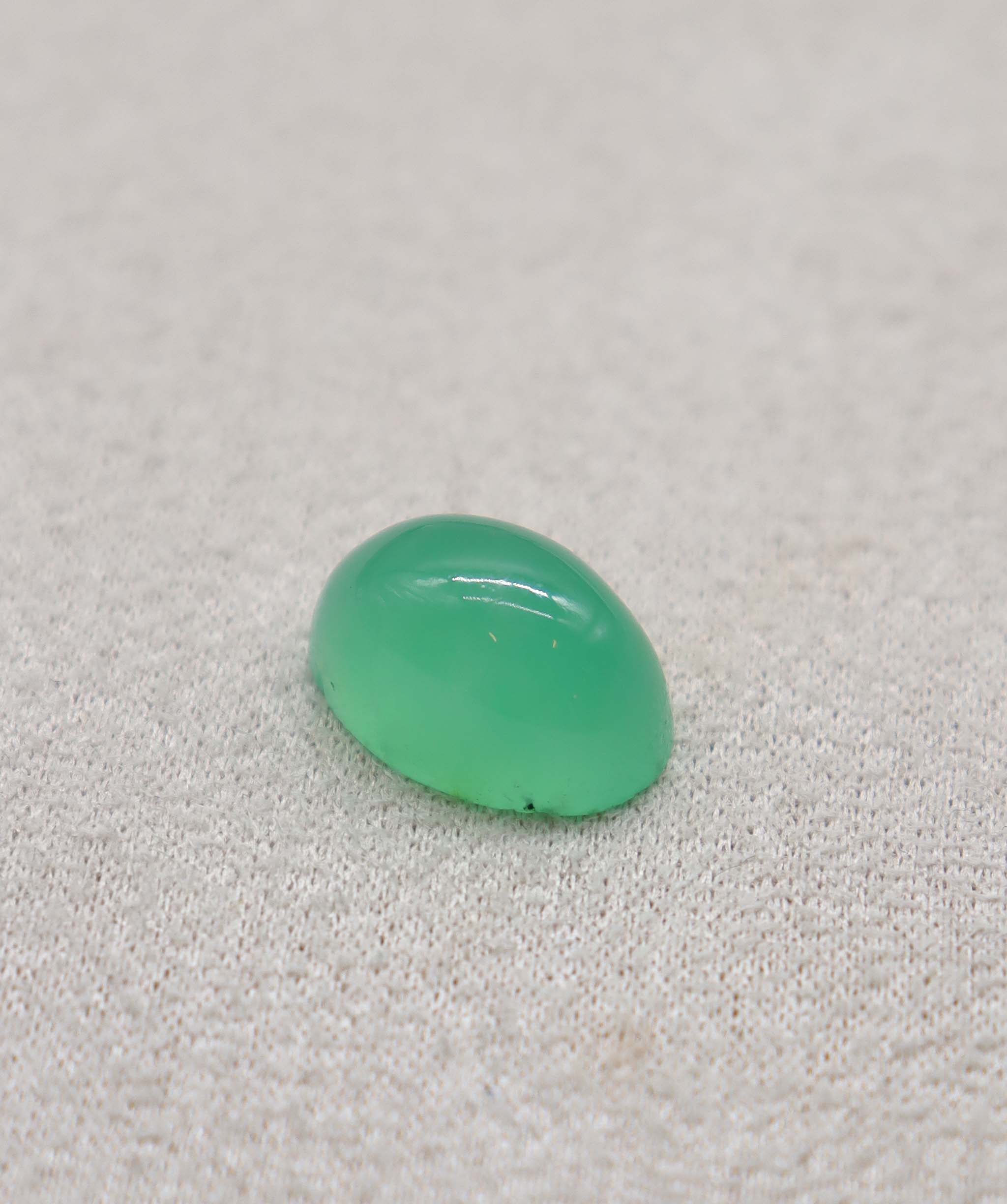 Luxury Promise 8.74ct Chrysoprase Cabochon Oval DXBCS2395