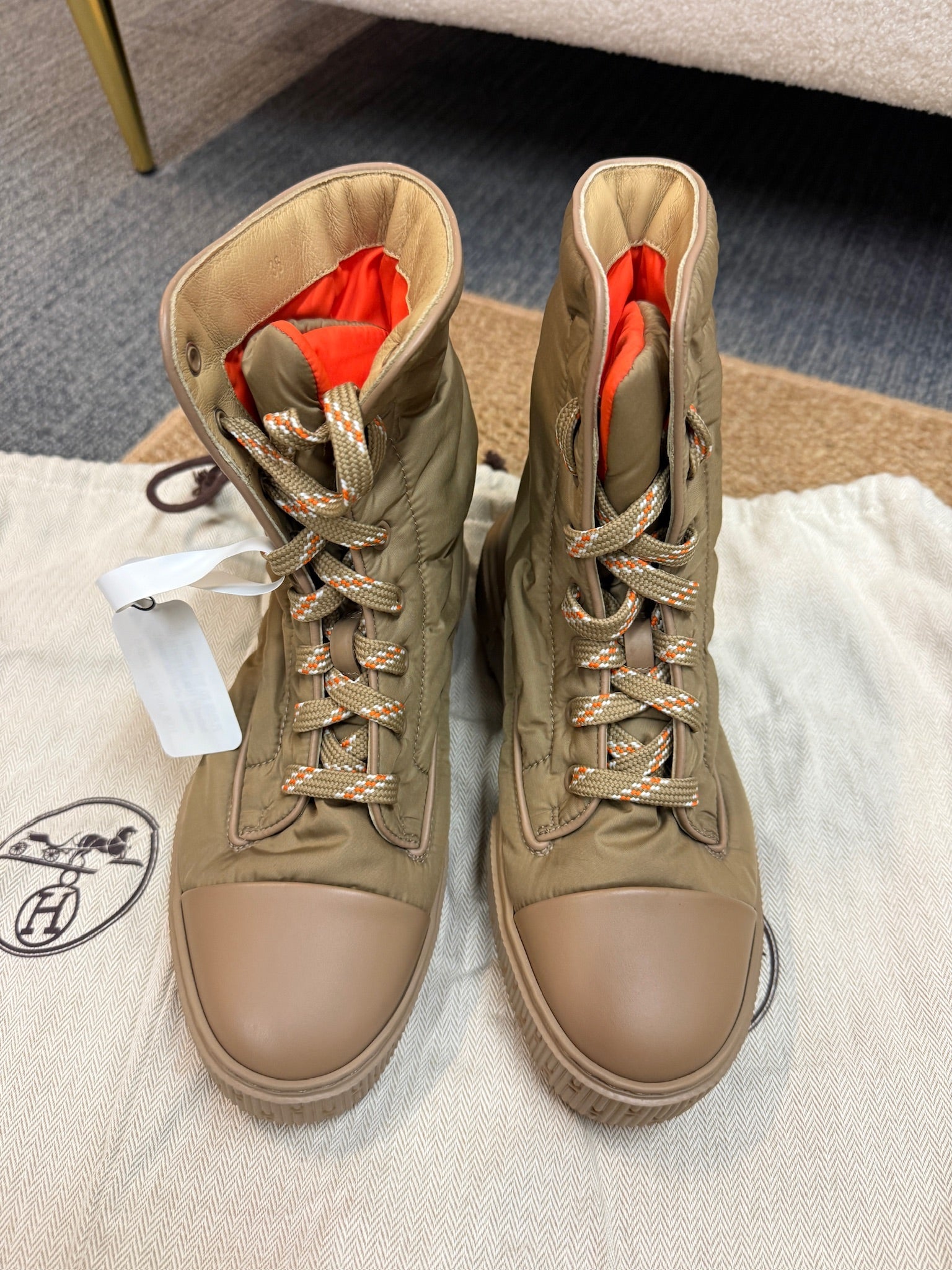 EU36 - Hermès Lace-Up Ankle Boots with Rubber Sole - NEW