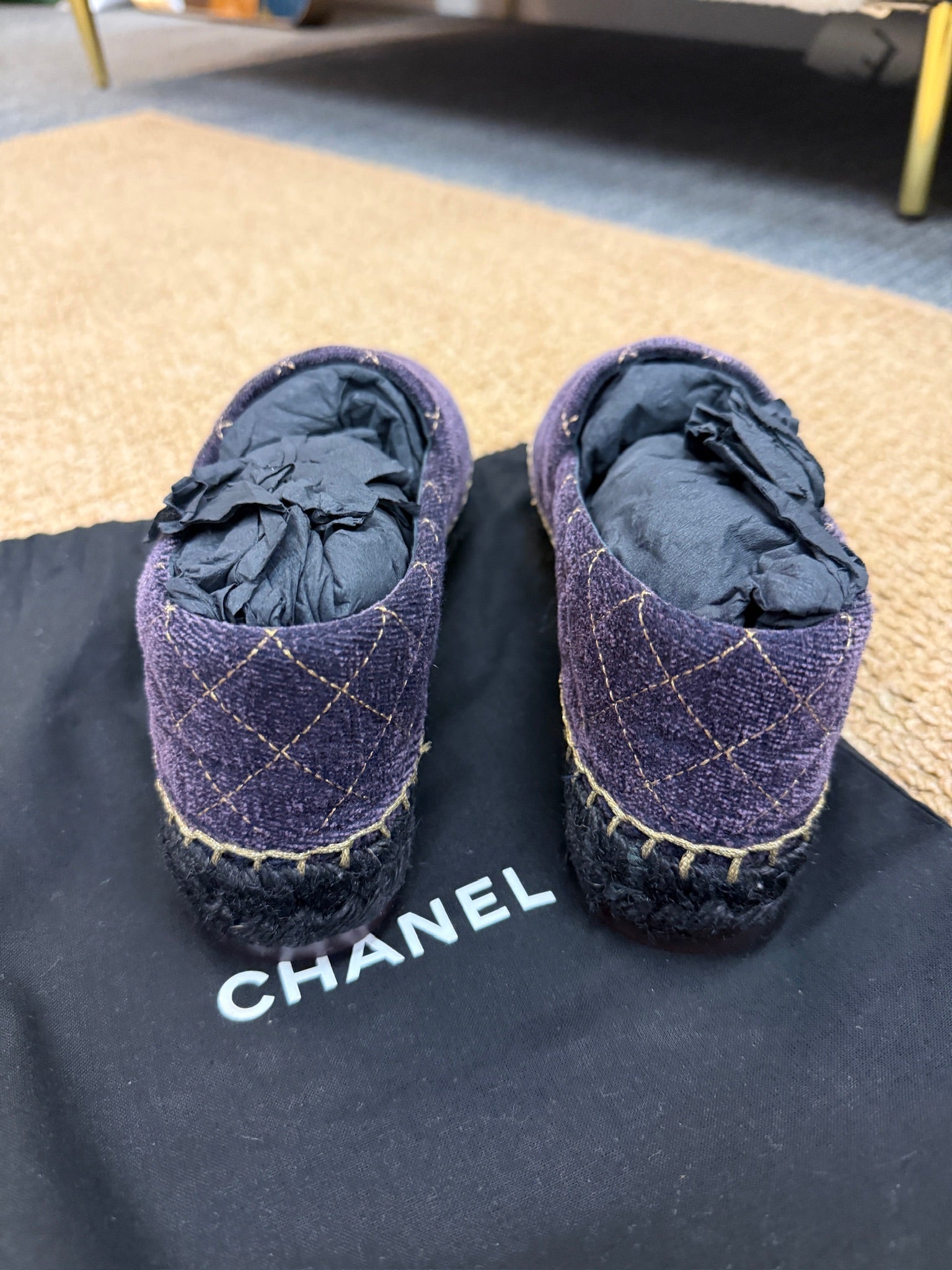 EU36-Chanel Quilted Velvet Espadrilles – NEW