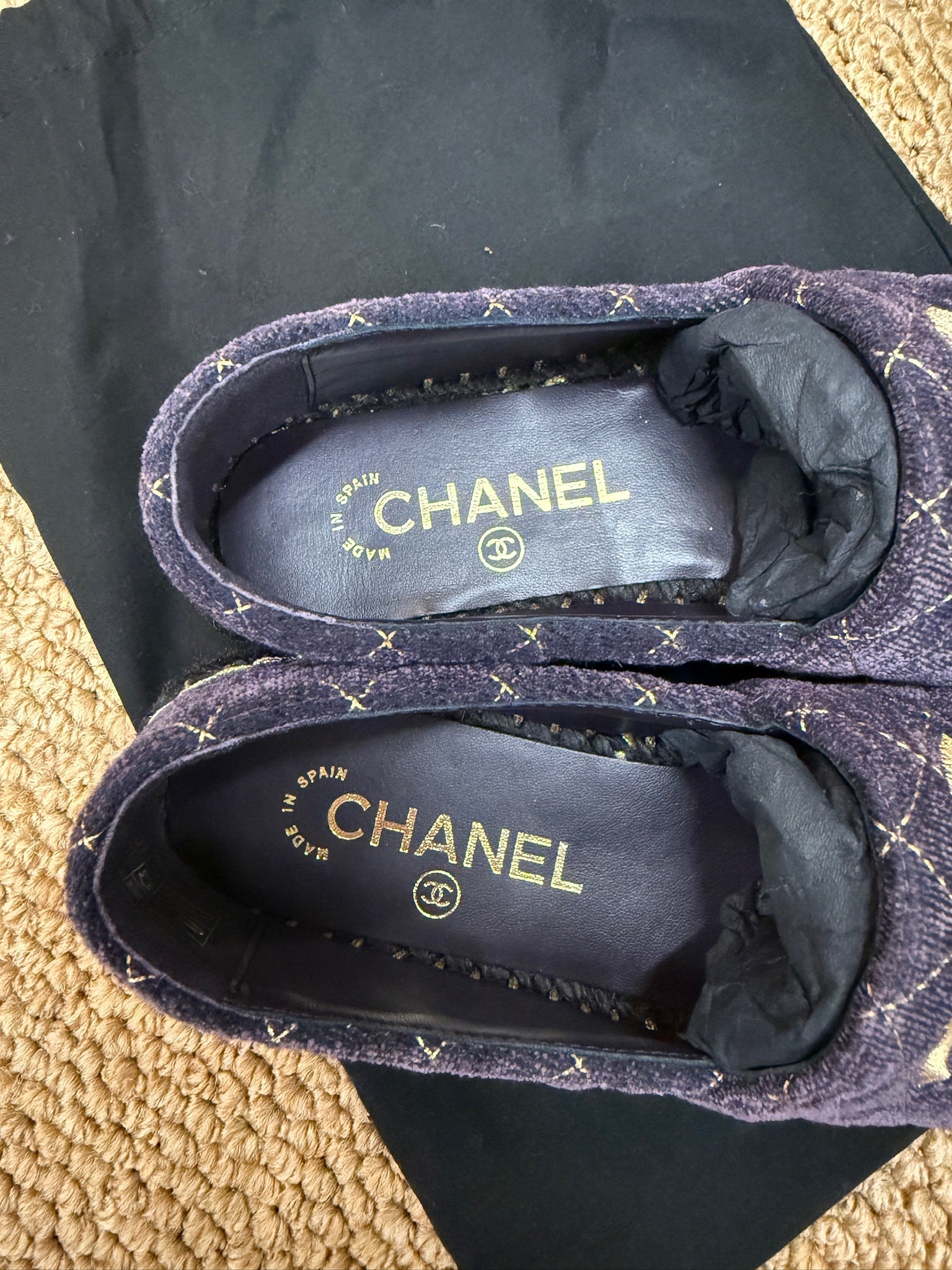 EU36-Chanel Quilted Velvet Espadrilles – NEW