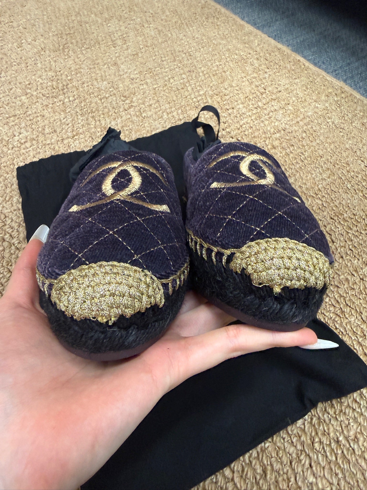 EU36-Chanel Quilted Velvet Espadrilles – NEW