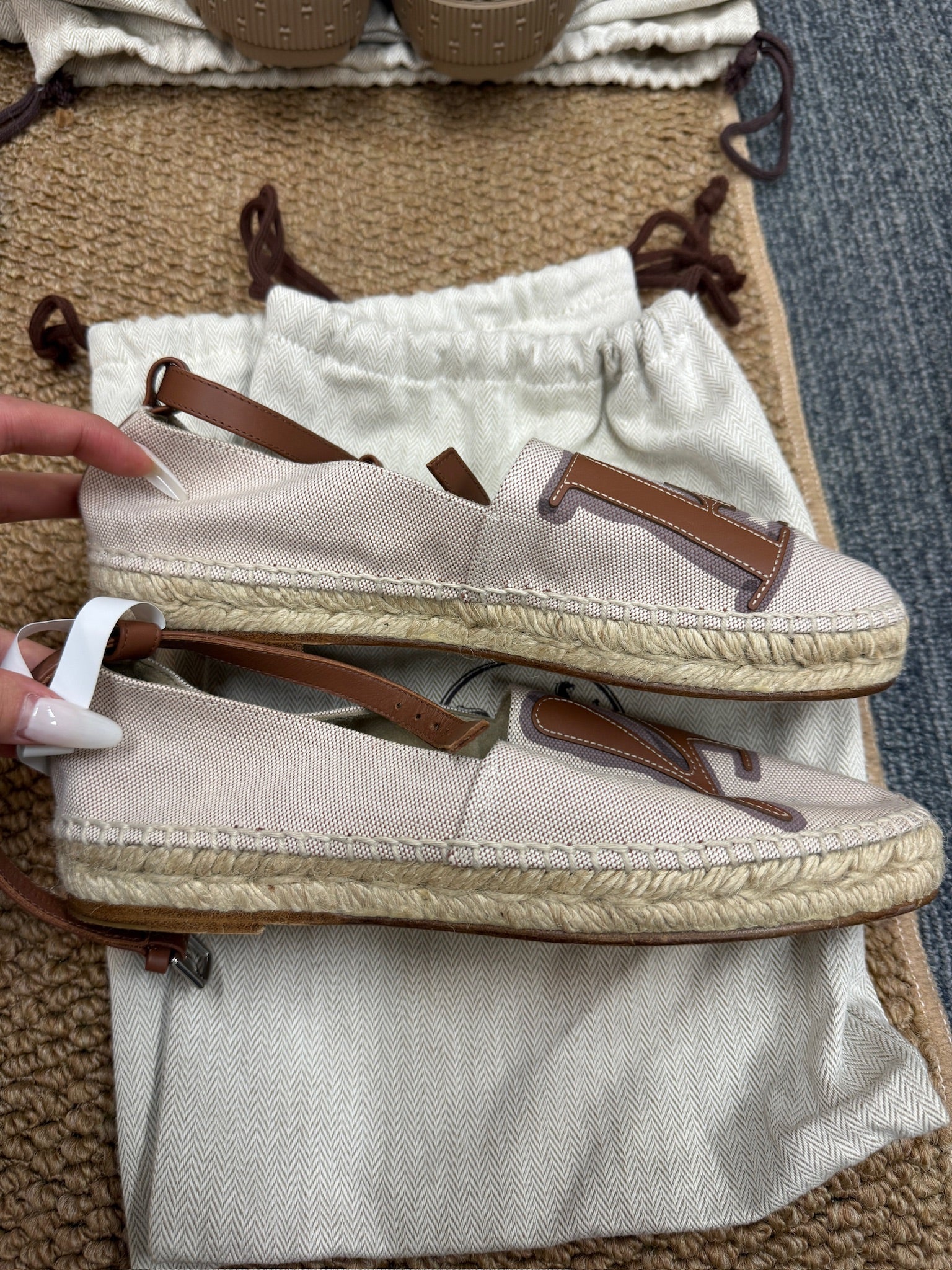 EU37 - Hermès 24 Faubourg Canvas Espadrilles – NEW