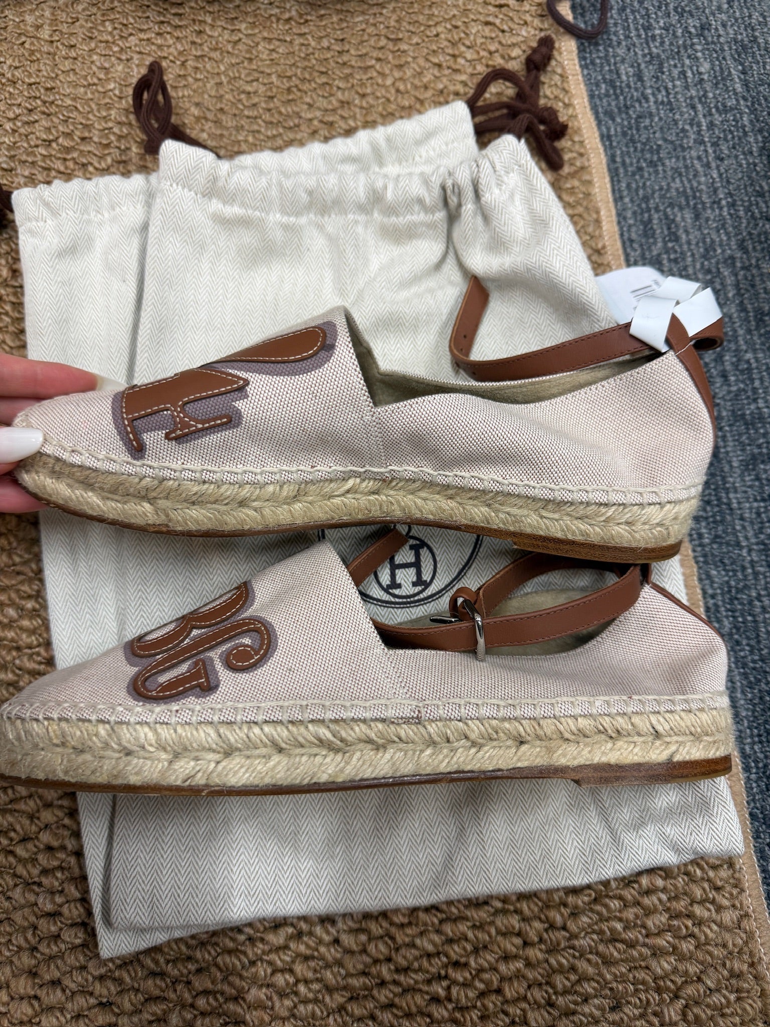 EU37 - Hermès 24 Faubourg Canvas Espadrilles – NEW