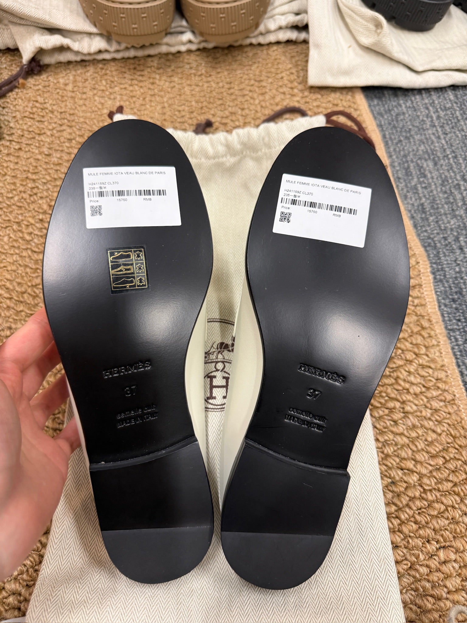EU37 - Hermès White Leather Mules – NEW