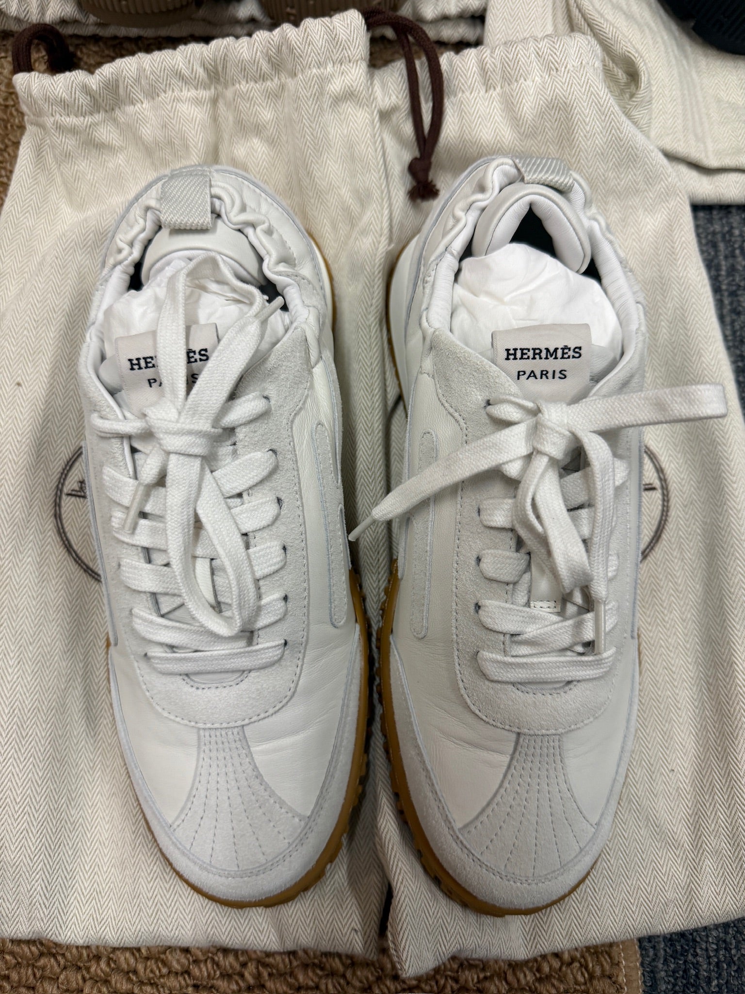 EU37 - Hermès White Leather Sneakers - NEW
