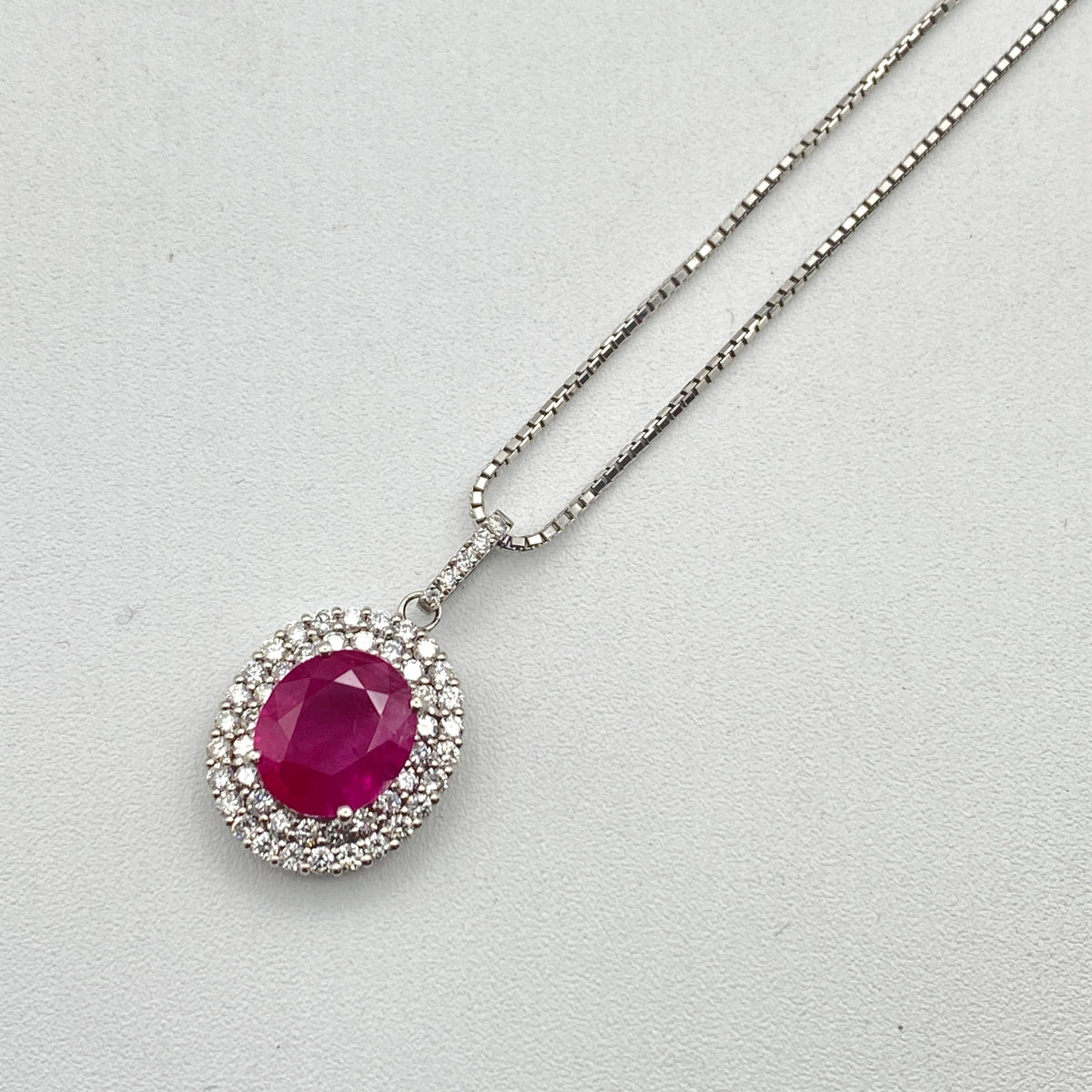 Pt900/850 Ruby Necklace (Moderate) Burma PRU4.58 D1.12 PurplishRed 55915